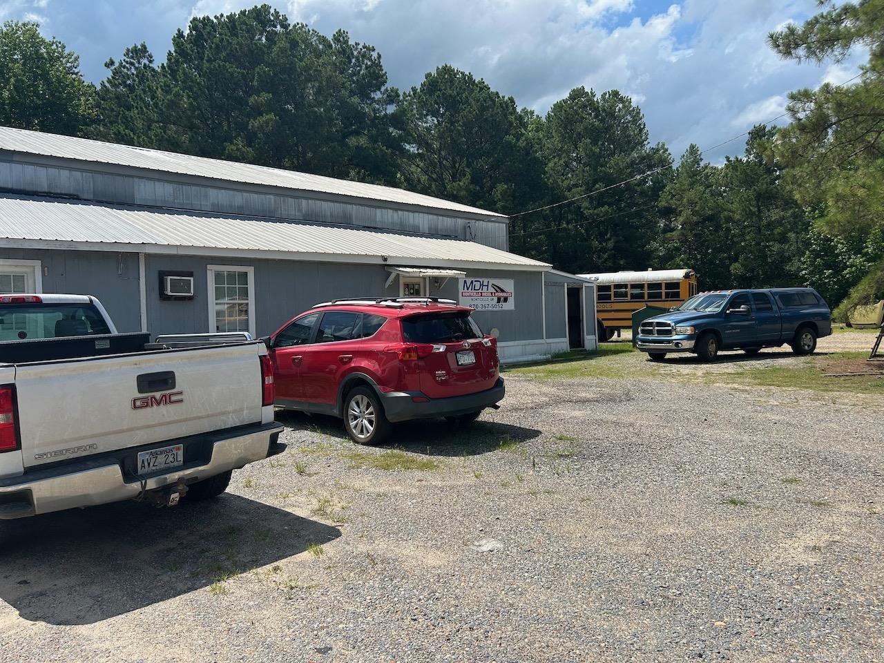 120 N Carpenter Rd  Monticello, AR