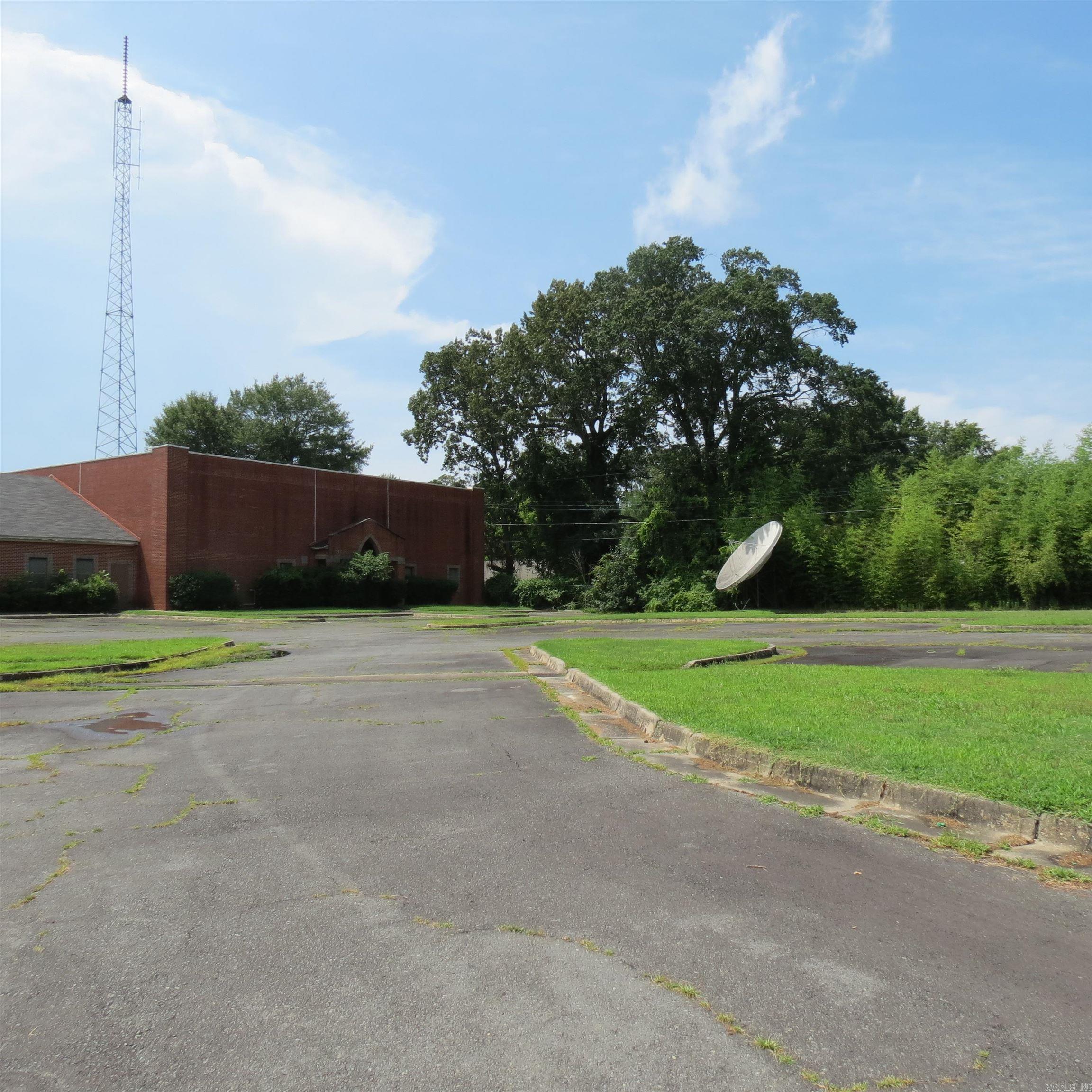 1801 W 17th  Pine Bluff, AR