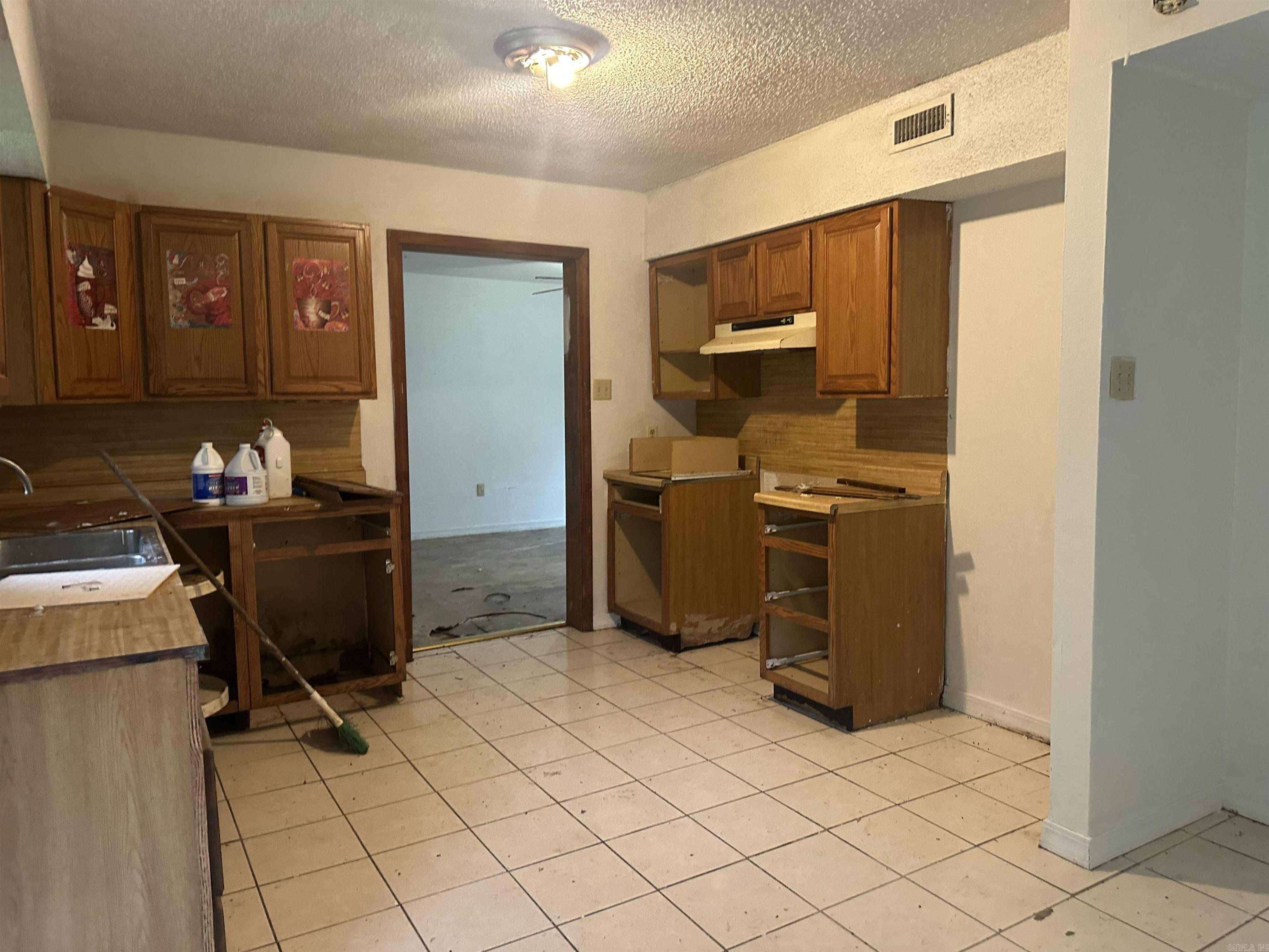 109 Randallwood Drive  Hot Springs Village, AR