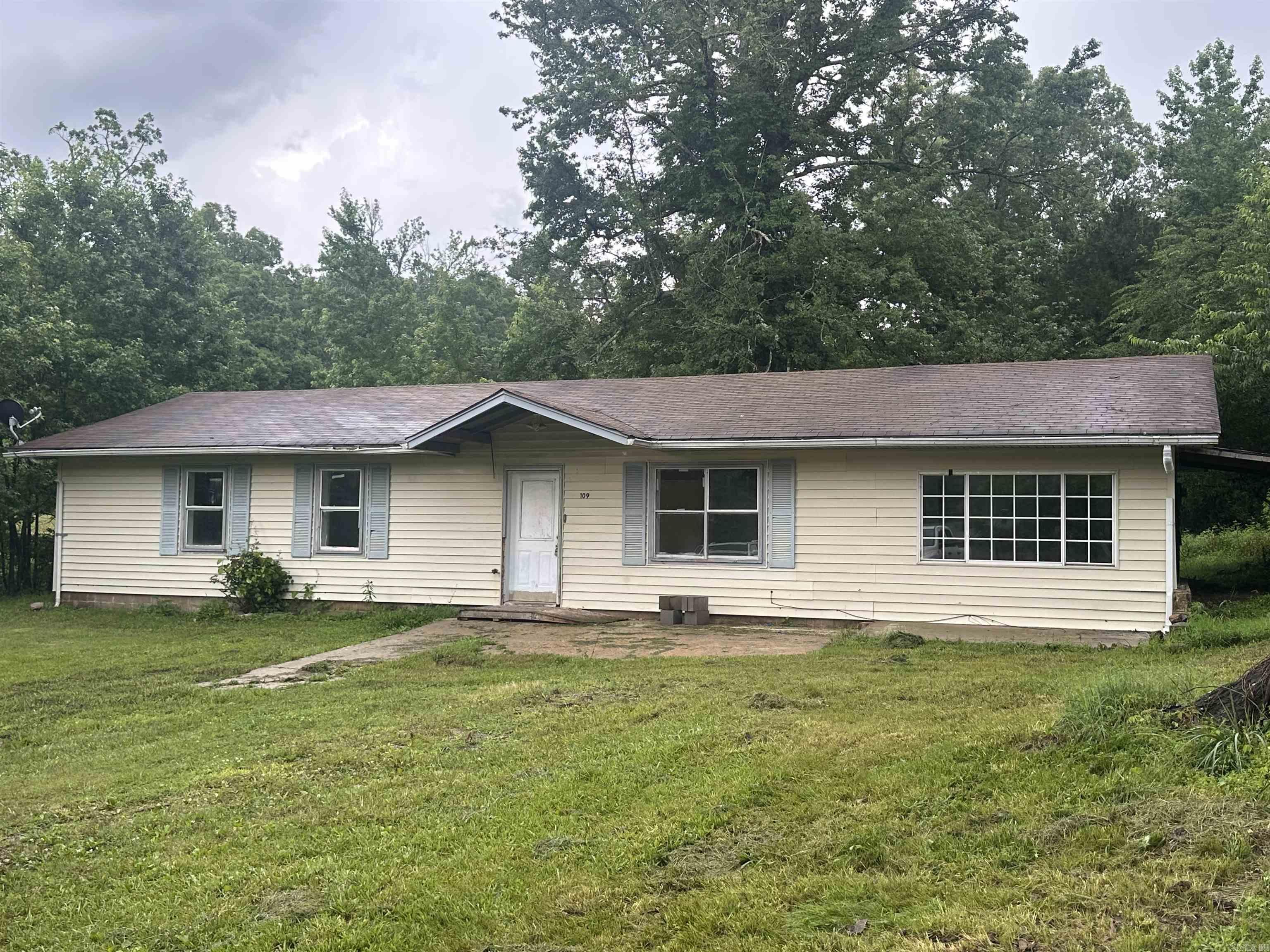 109 Randallwood Drive  Hot Springs Village, AR