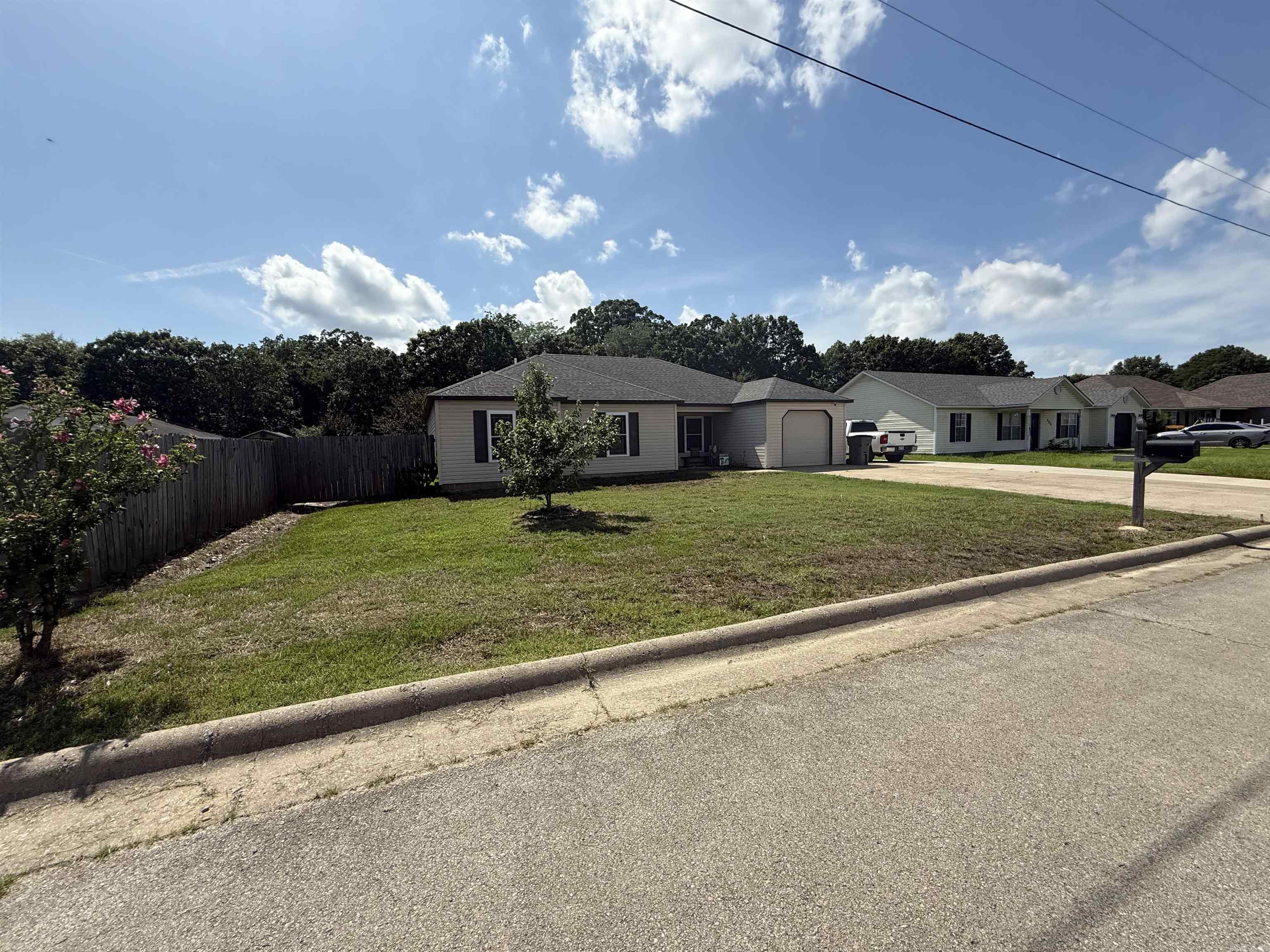 608 Marion  Paragould, AR