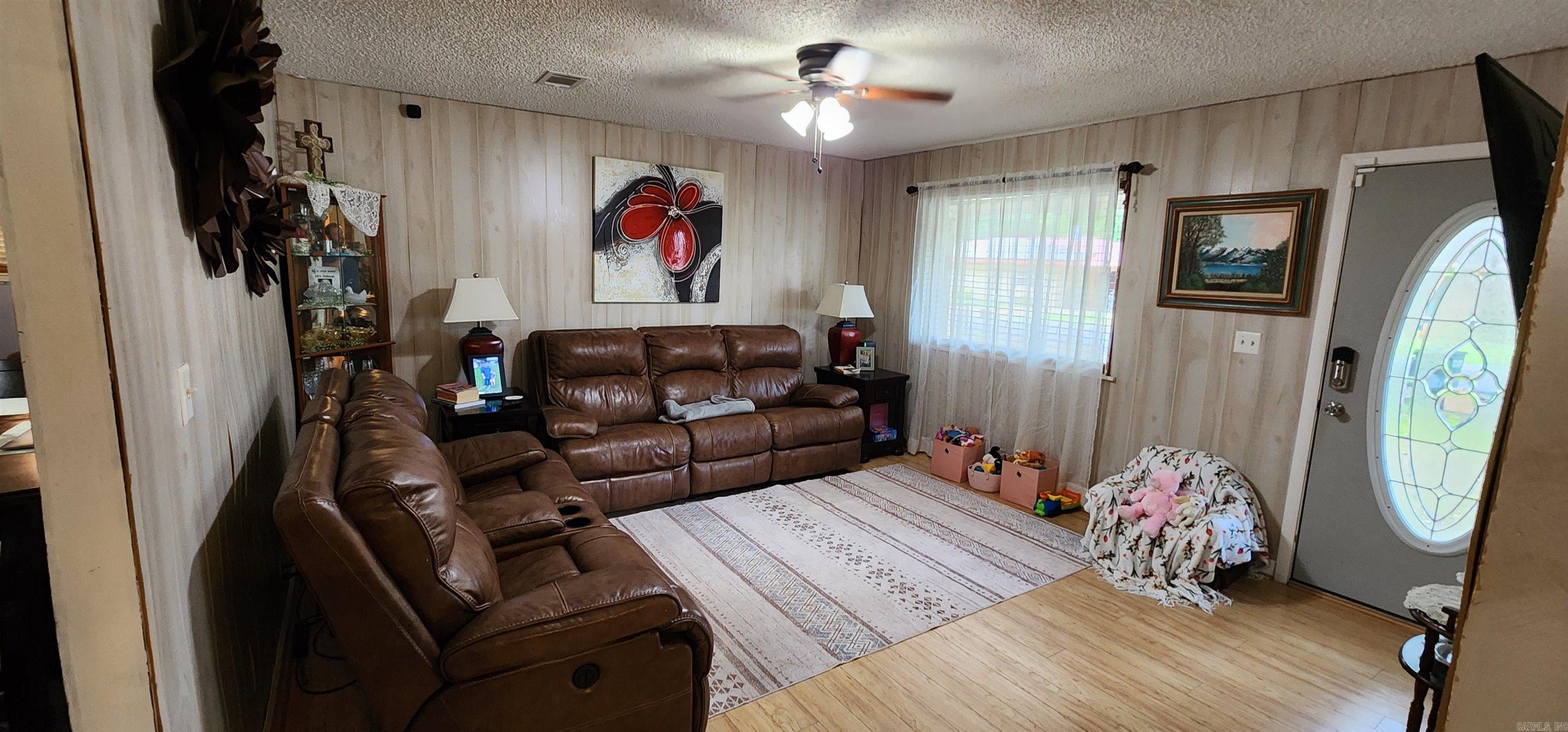211 Raymond Circle Dr  McCrory, AR