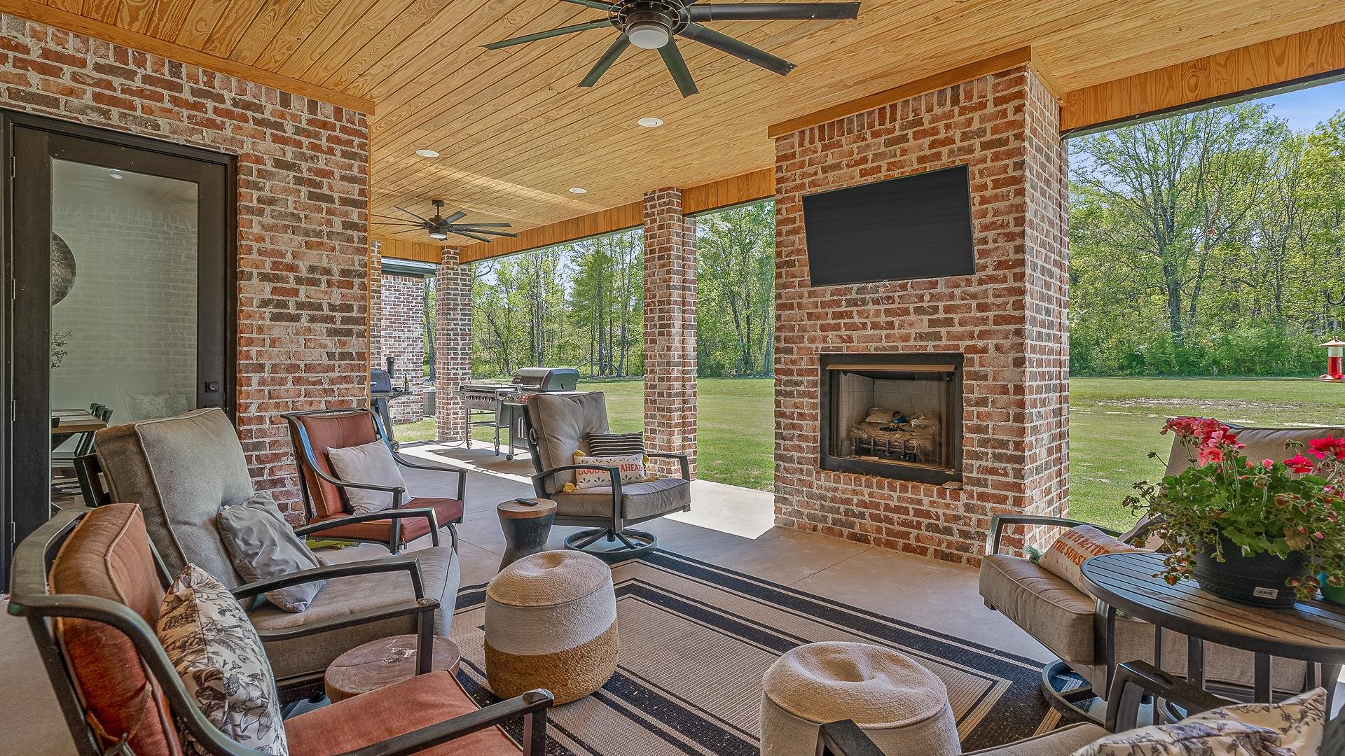 126 CR 7459  Jonesboro, AR