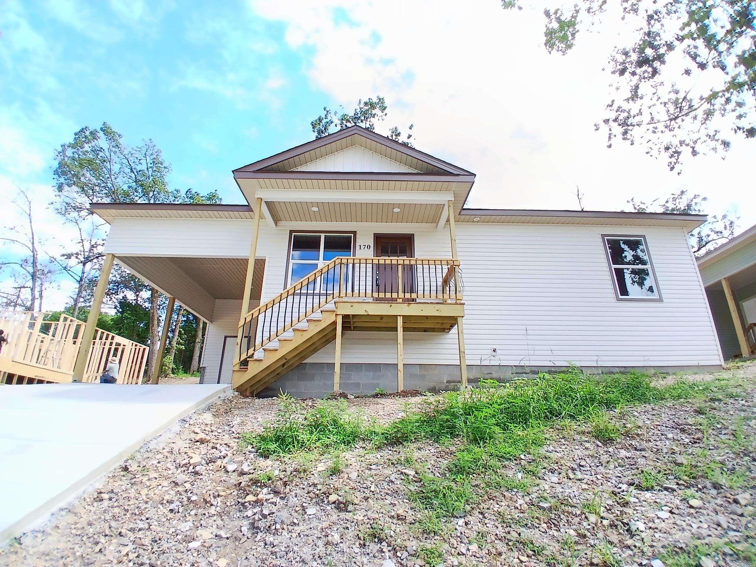 170 Woodridge  Hot Springs, AR
