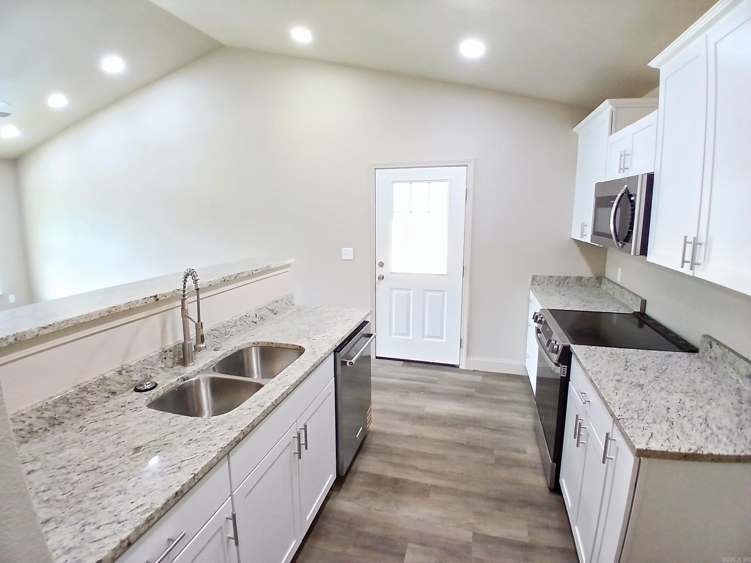 170 Woodridge  Hot Springs, AR