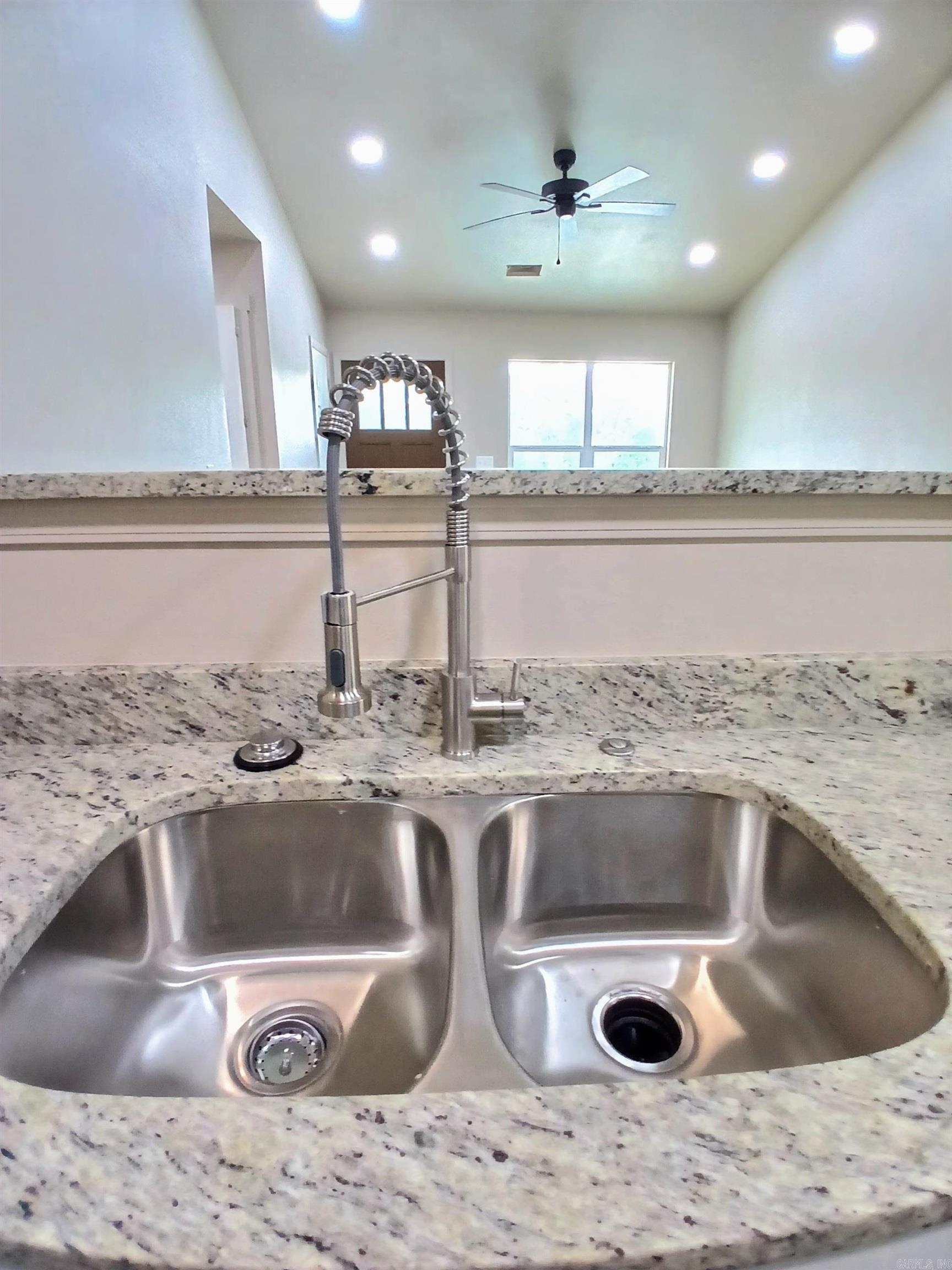 170 Woodridge  Hot Springs, AR