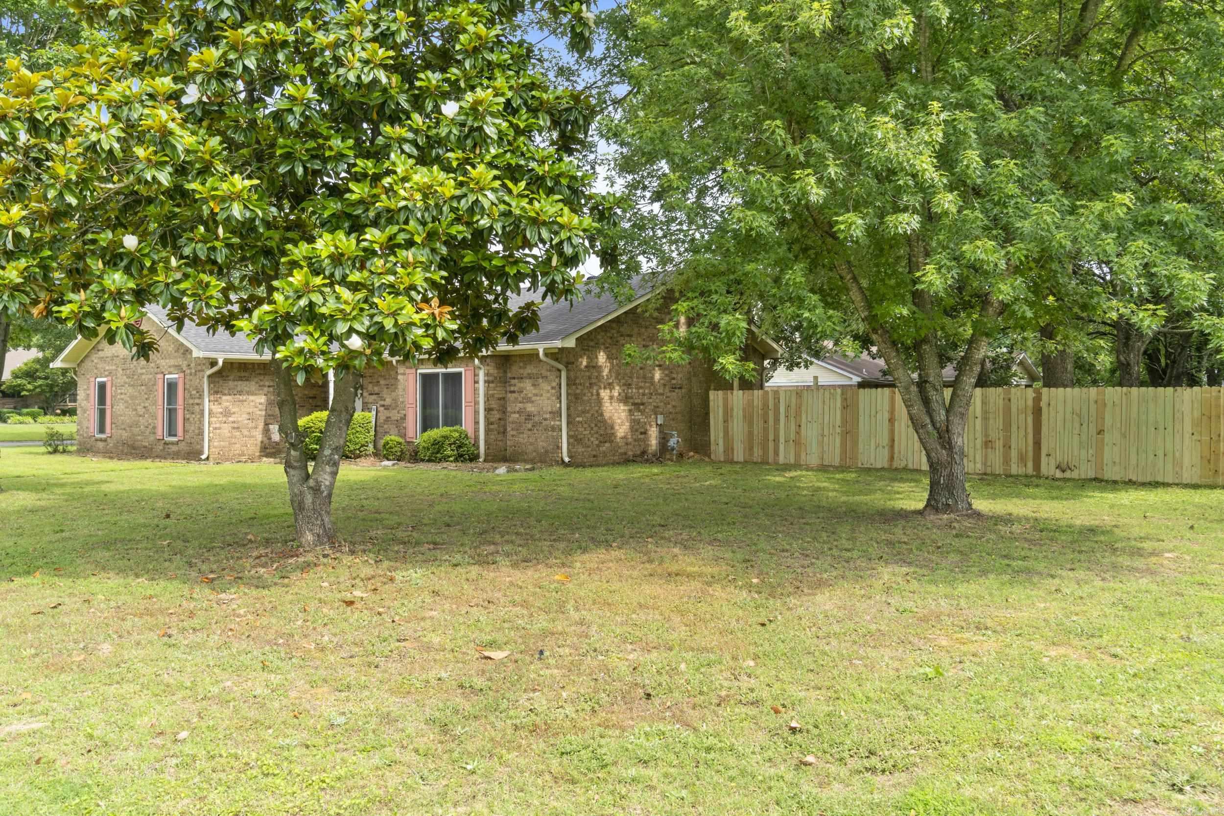 107 Hefner  Searcy, AR
