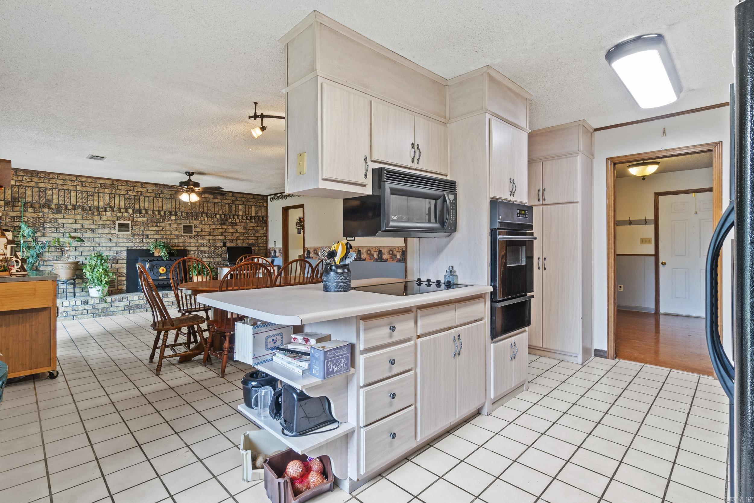 107 Hefner  Searcy, AR