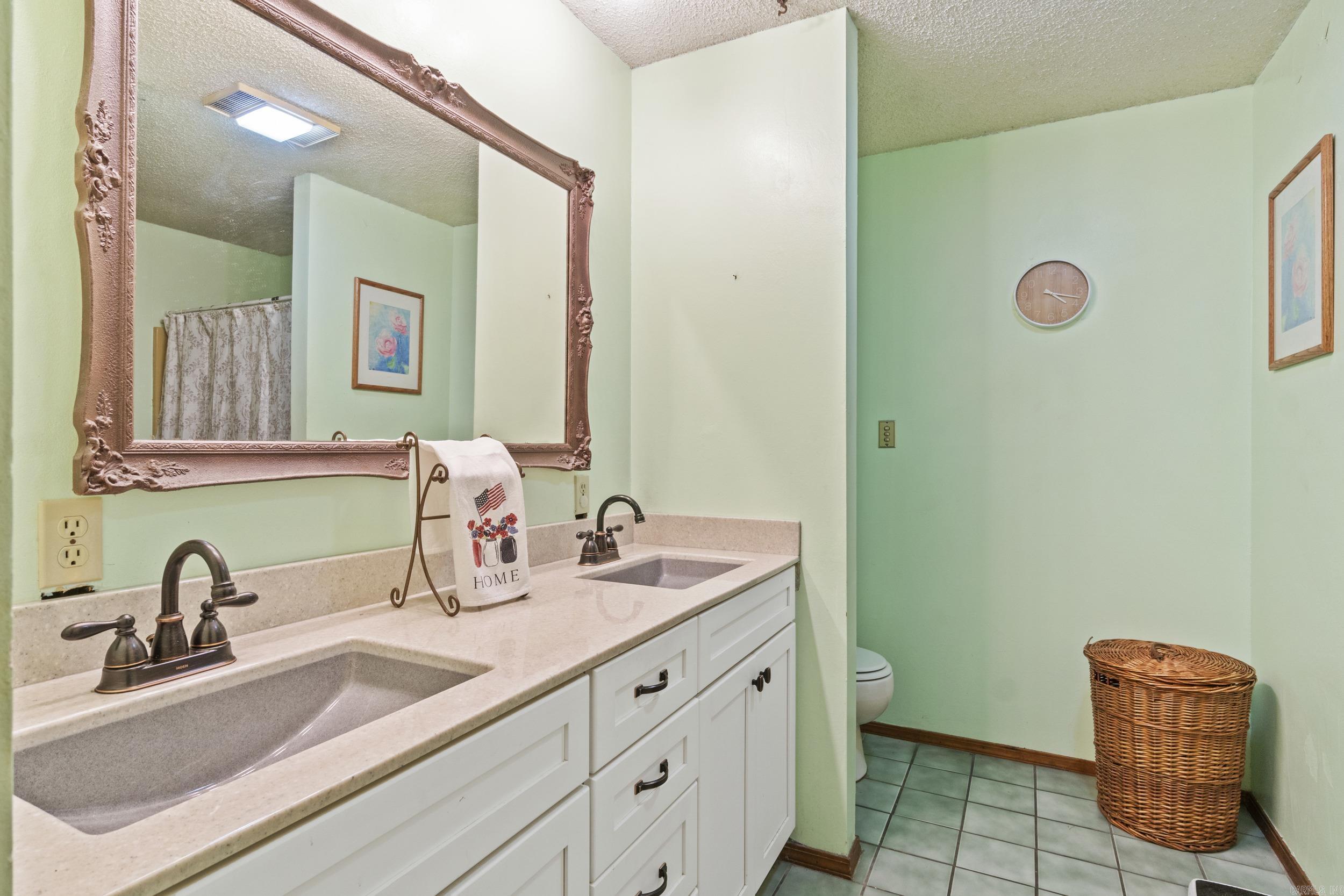 107 Hefner  Searcy, AR
