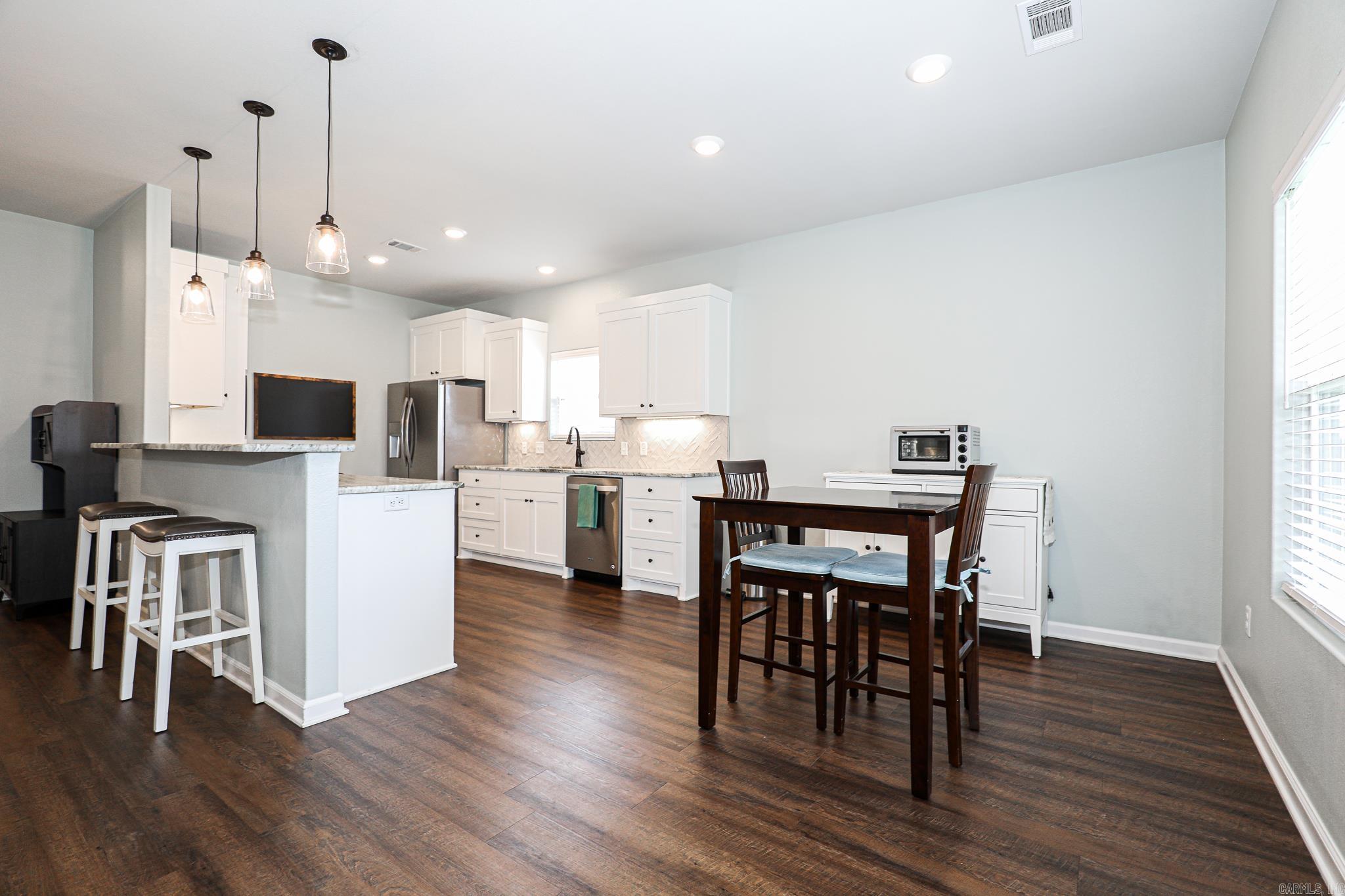 2932 GILLIS  Benton, AR