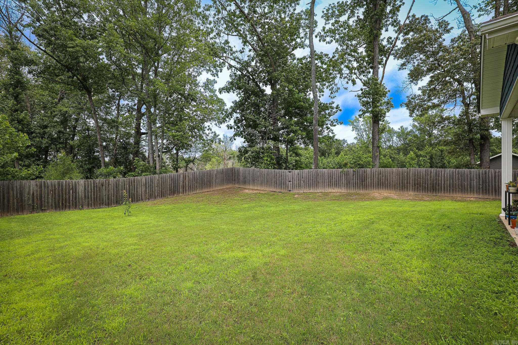 2932 GILLIS  Benton, AR