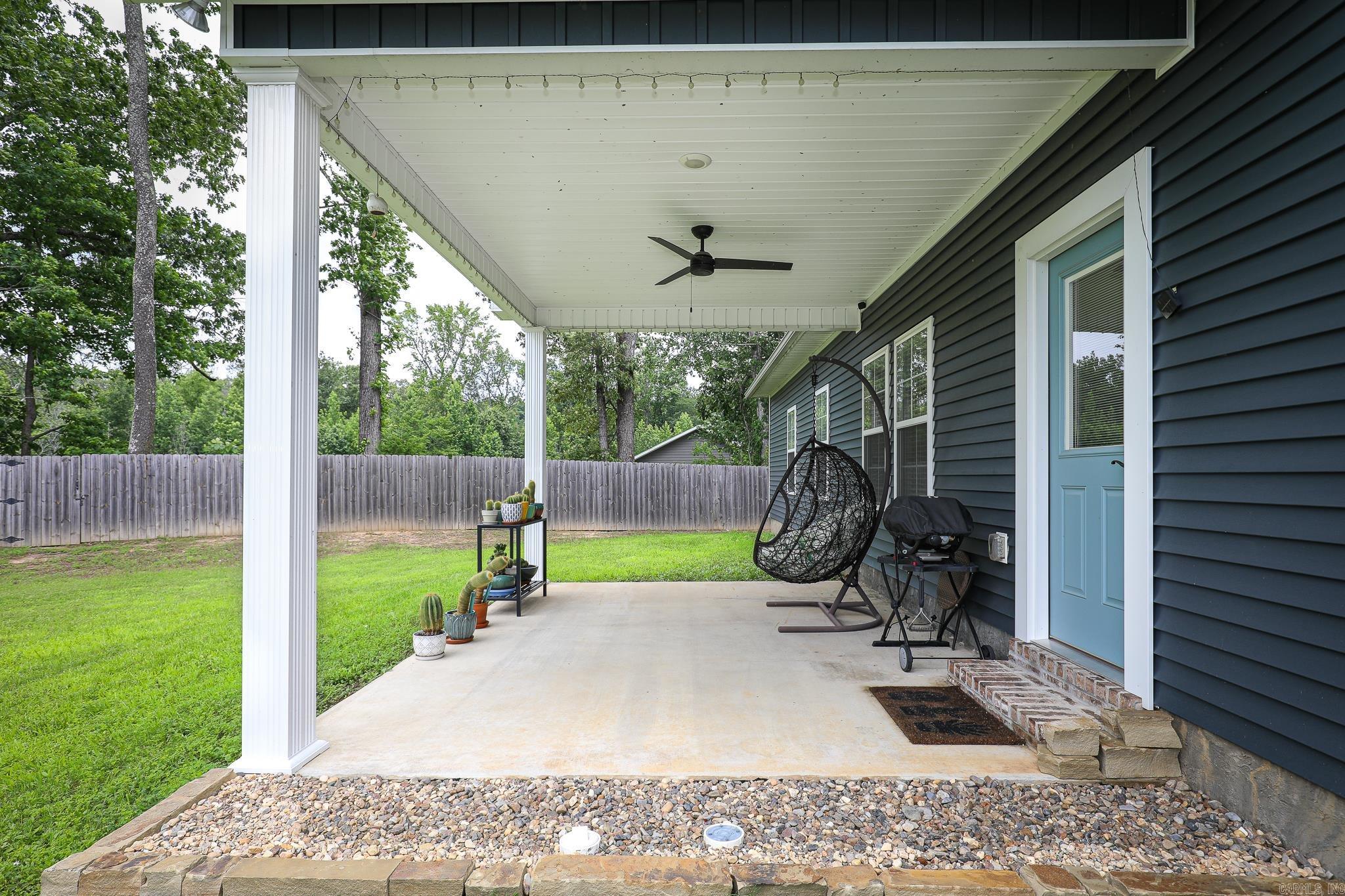 2932 GILLIS  Benton, AR