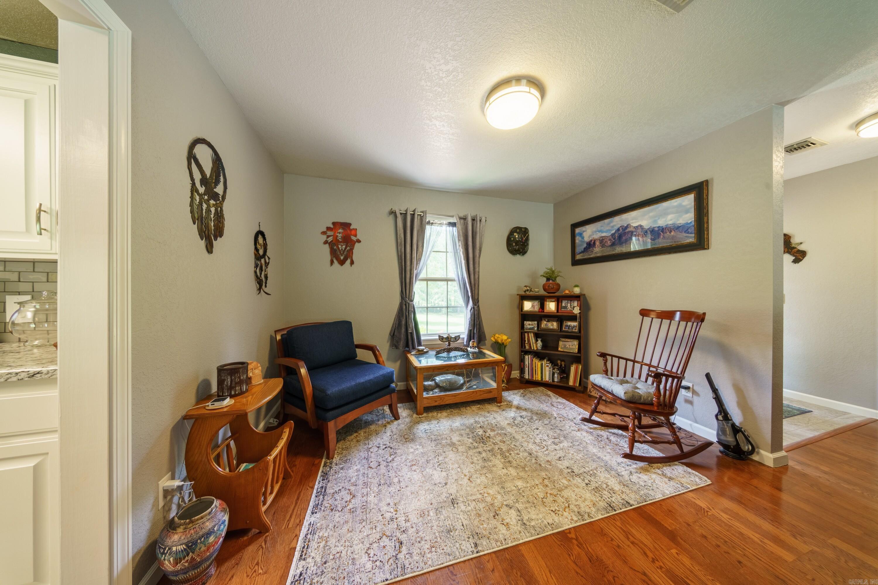 48 Alisa  Melbourne, AR