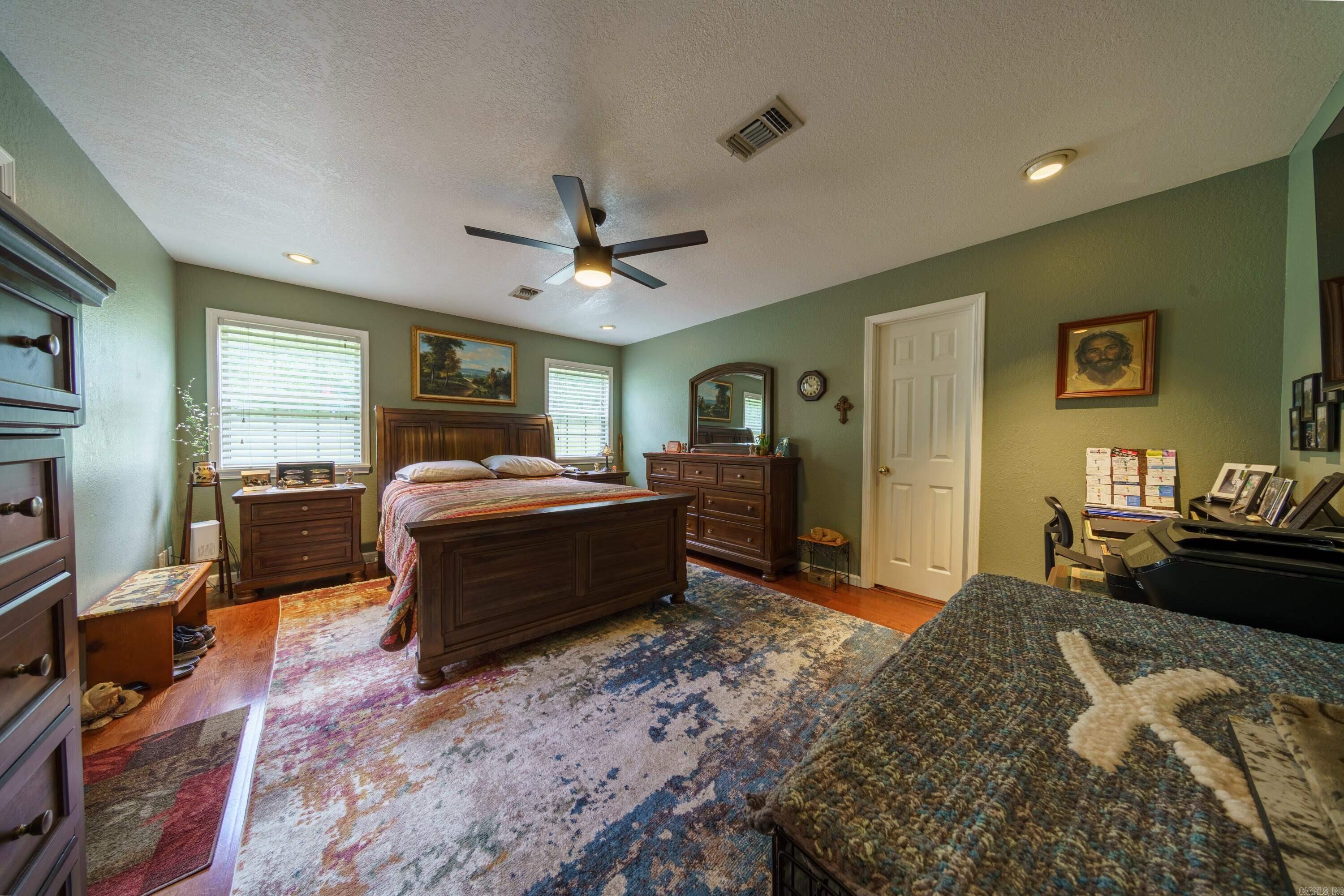 48 Alisa  Melbourne, AR