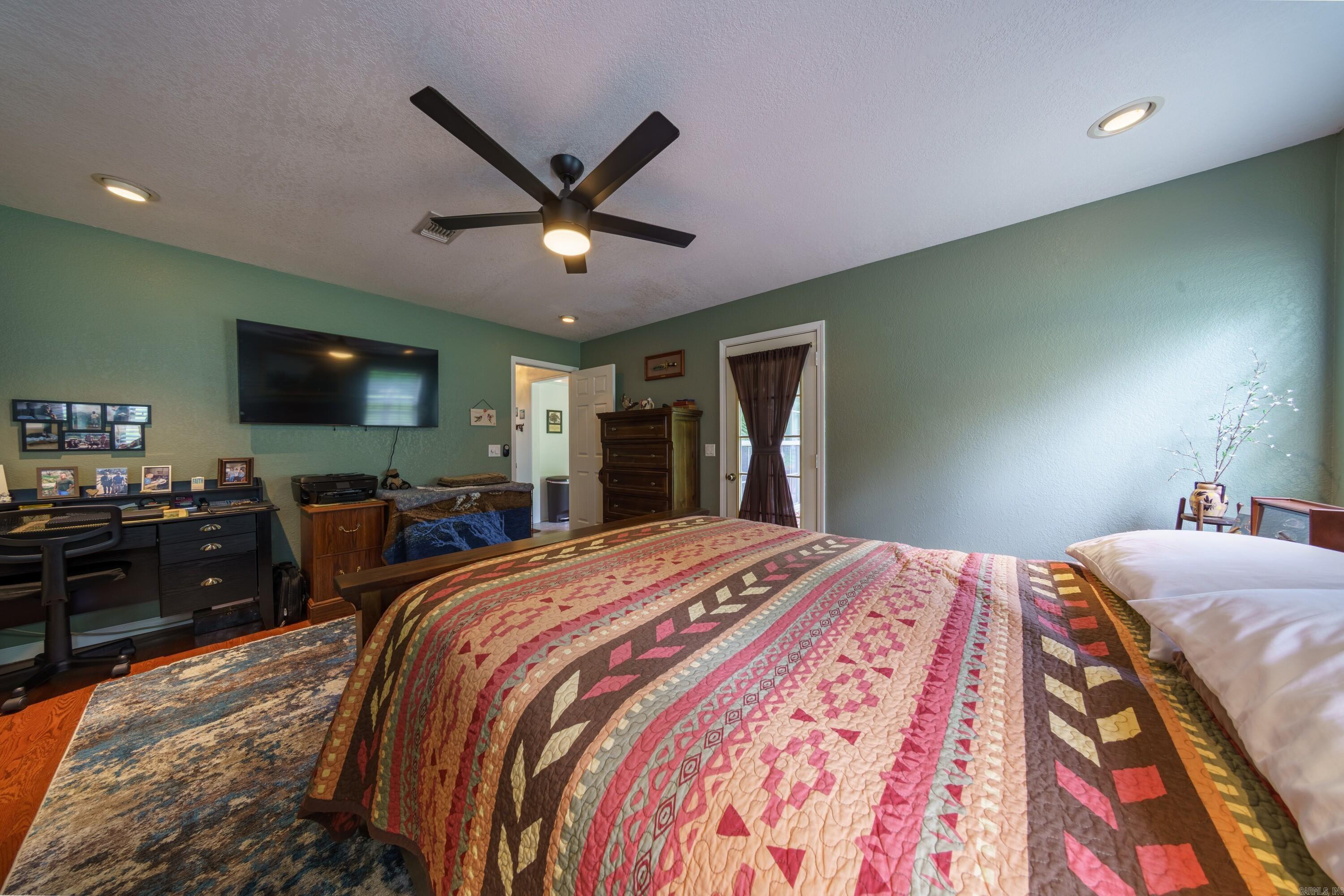 48 Alisa  Melbourne, AR