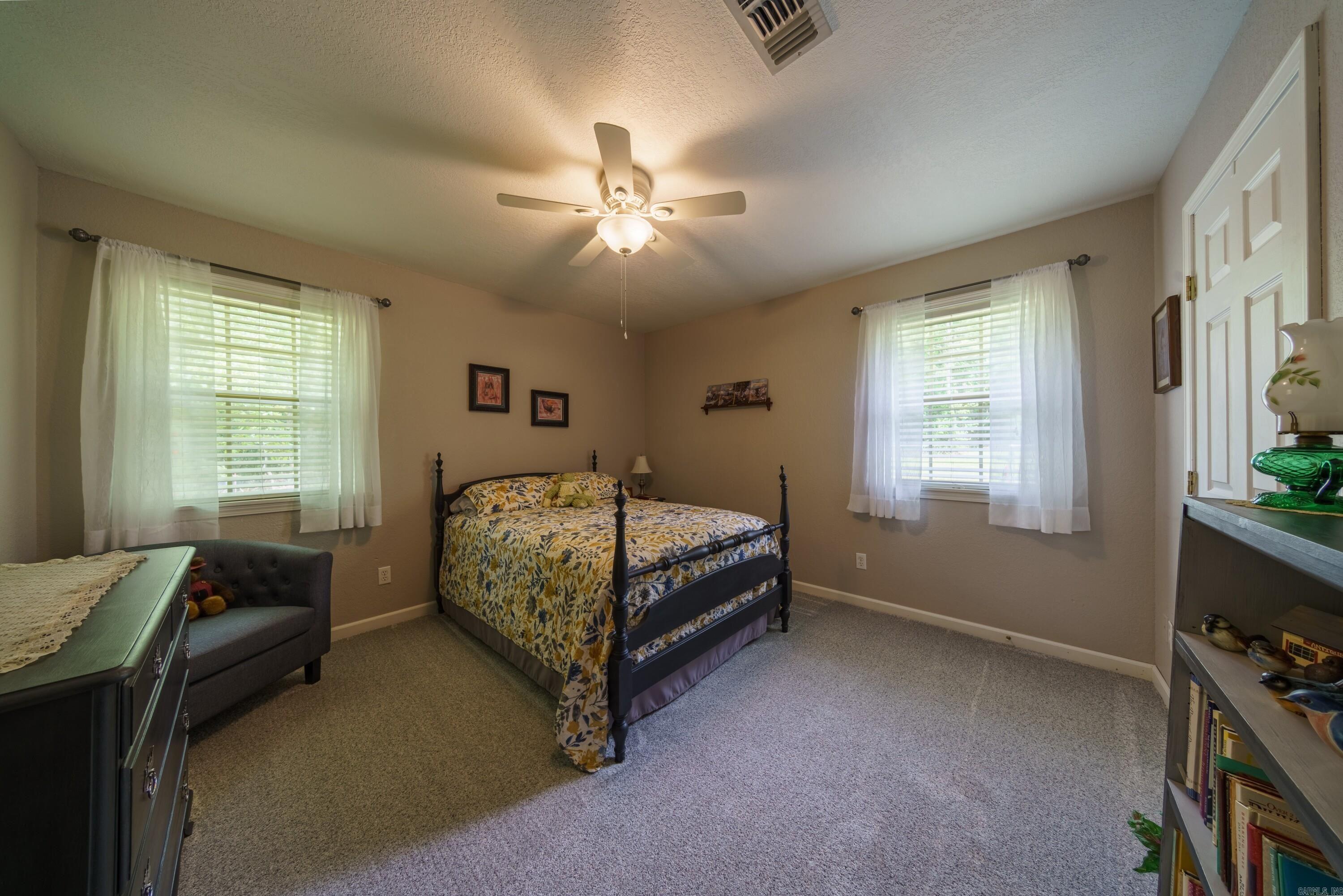 48 Alisa  Melbourne, AR