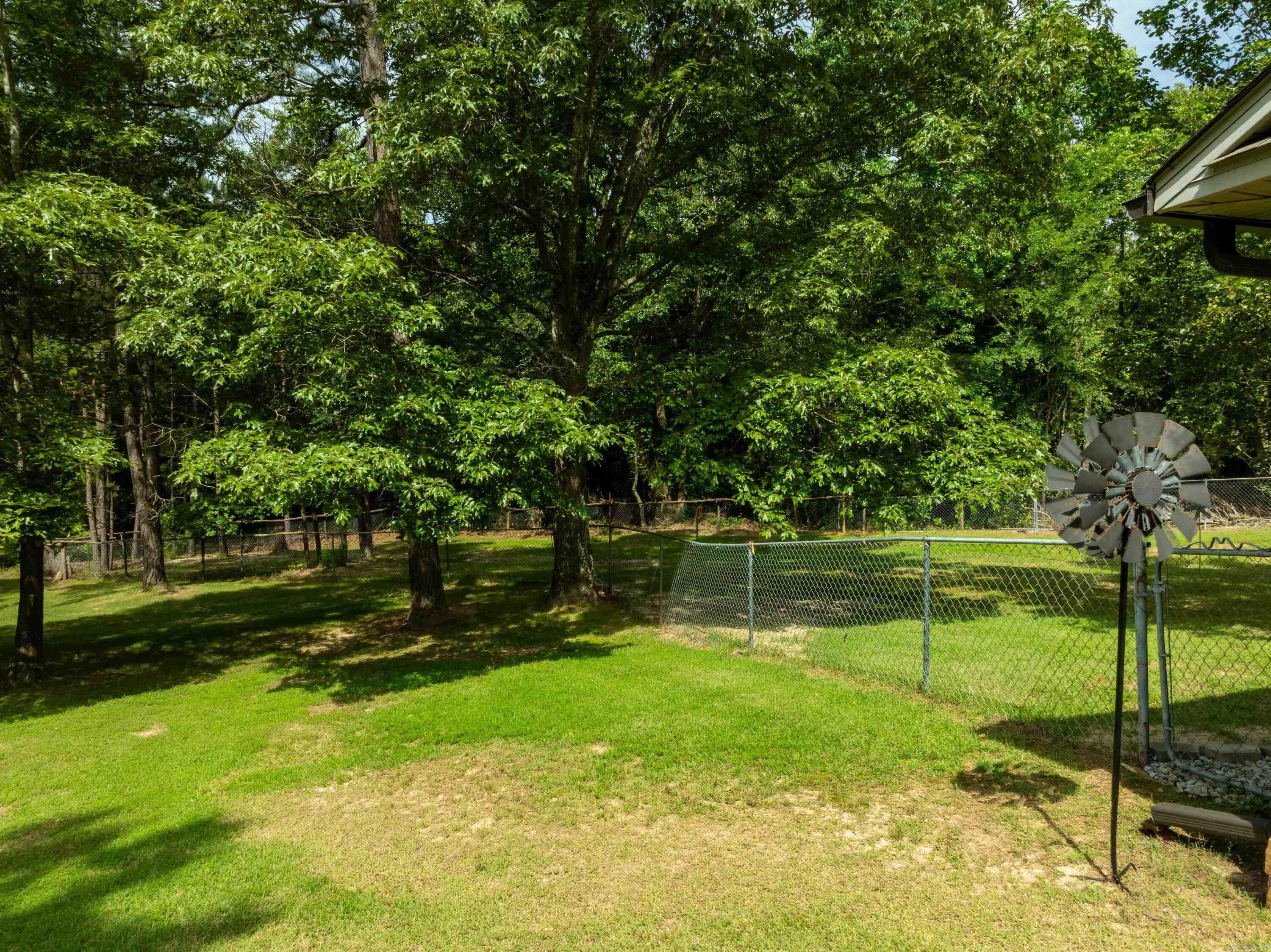 48 Alisa  Melbourne, AR