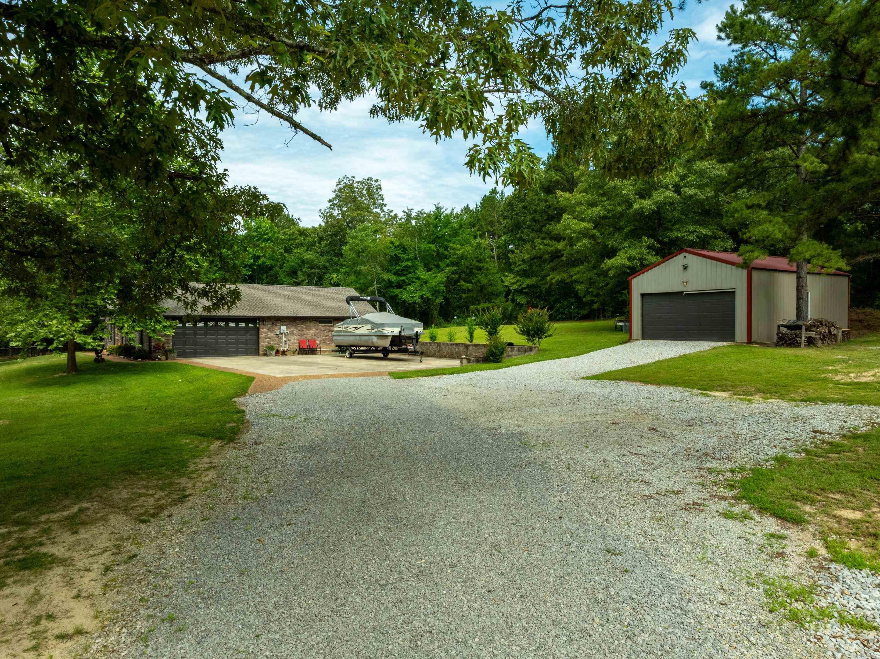 48 Alisa  Melbourne, AR