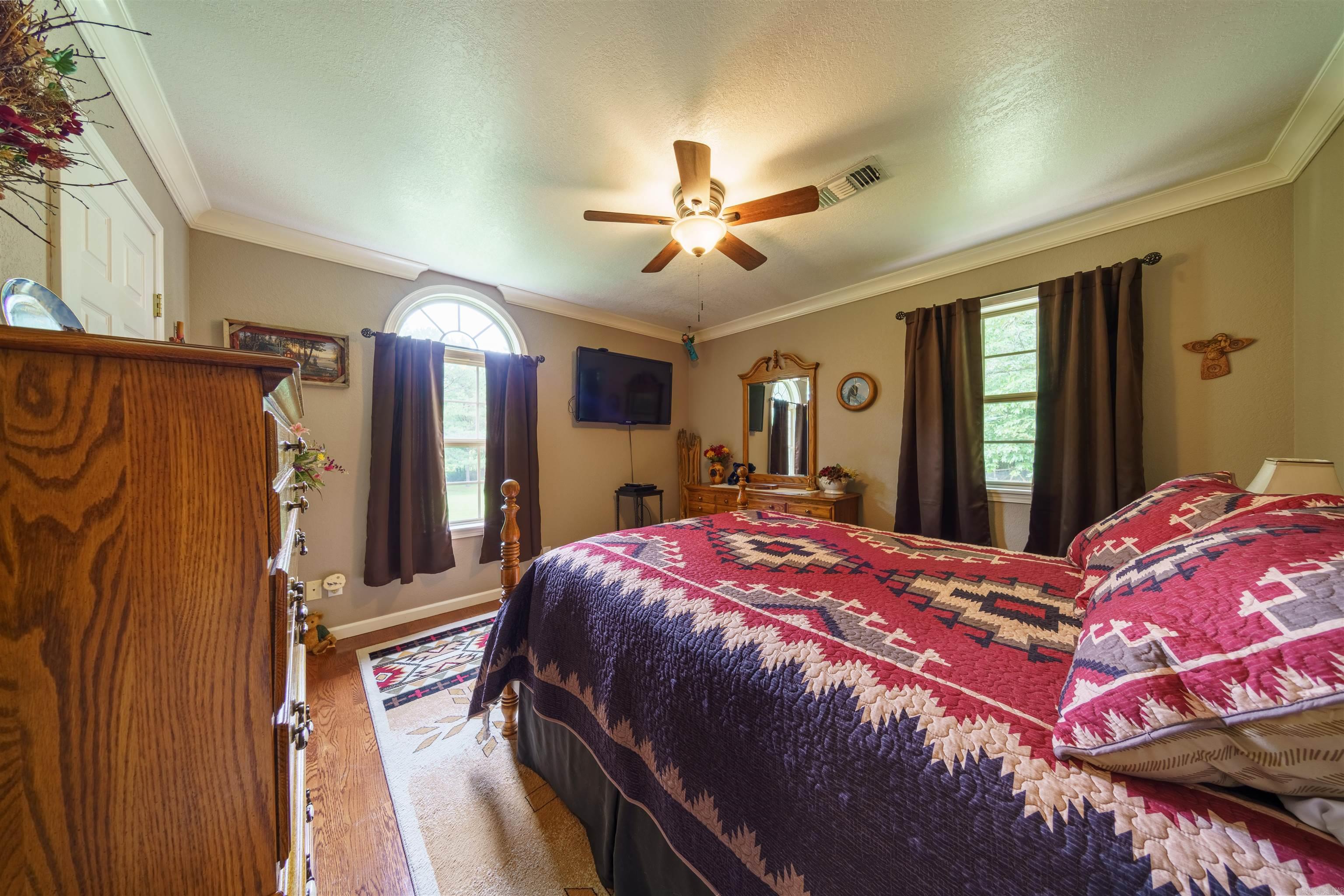 48 Alisa  Melbourne, AR