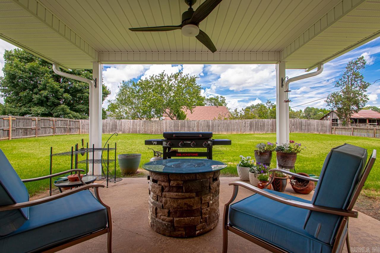 101 Willow Point  Benton, AR