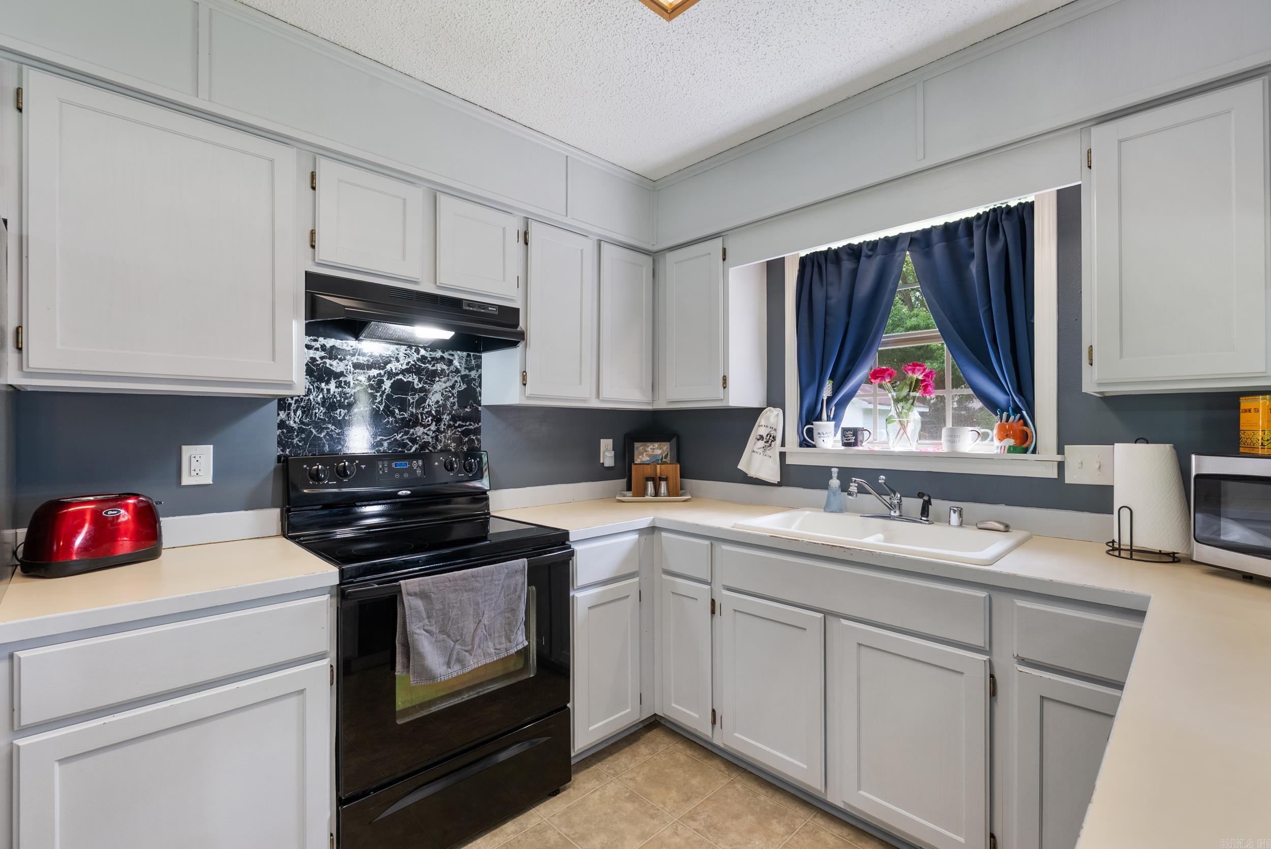 33 Valley Ridge  Conway, AR