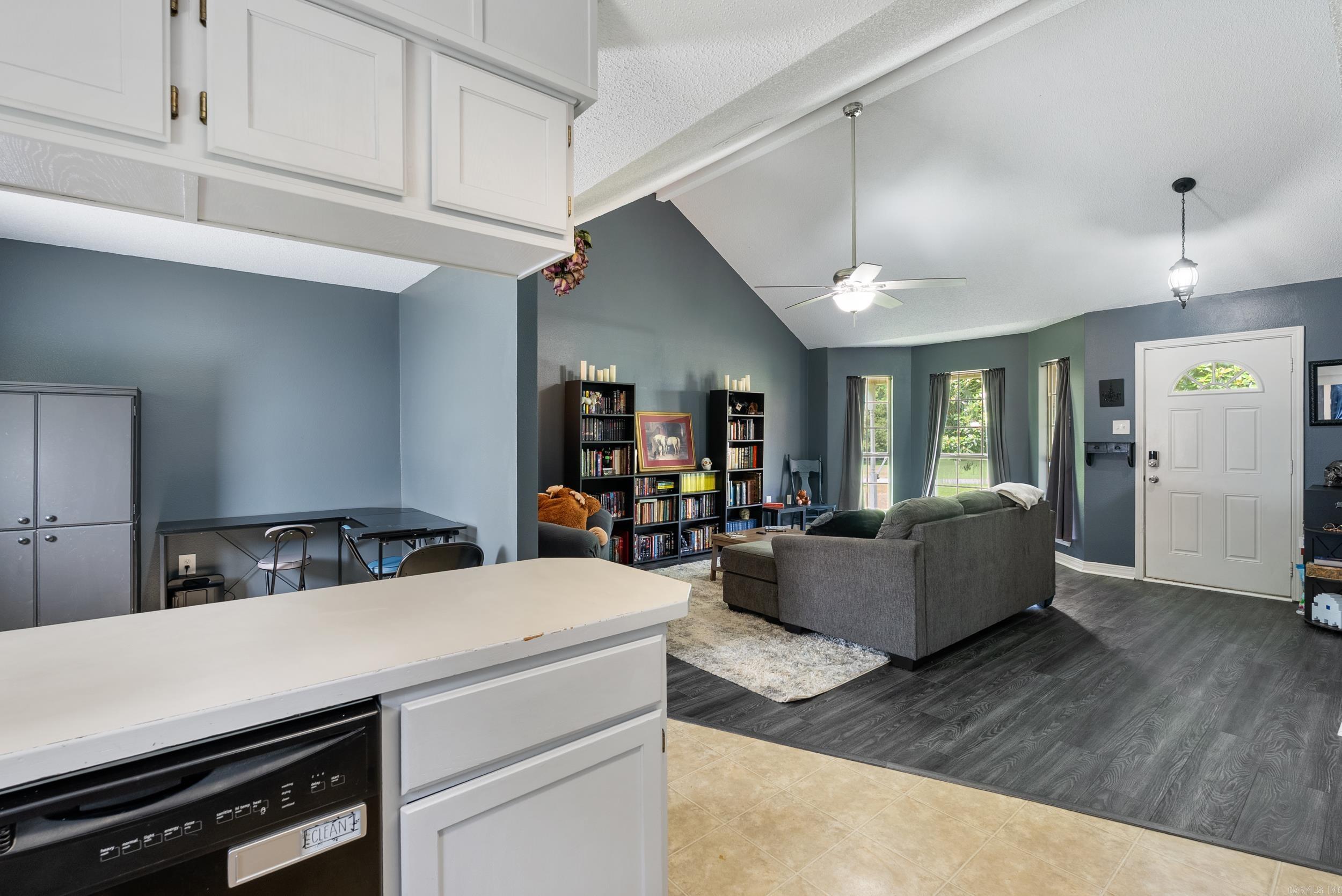 33 Valley Ridge  Conway, AR