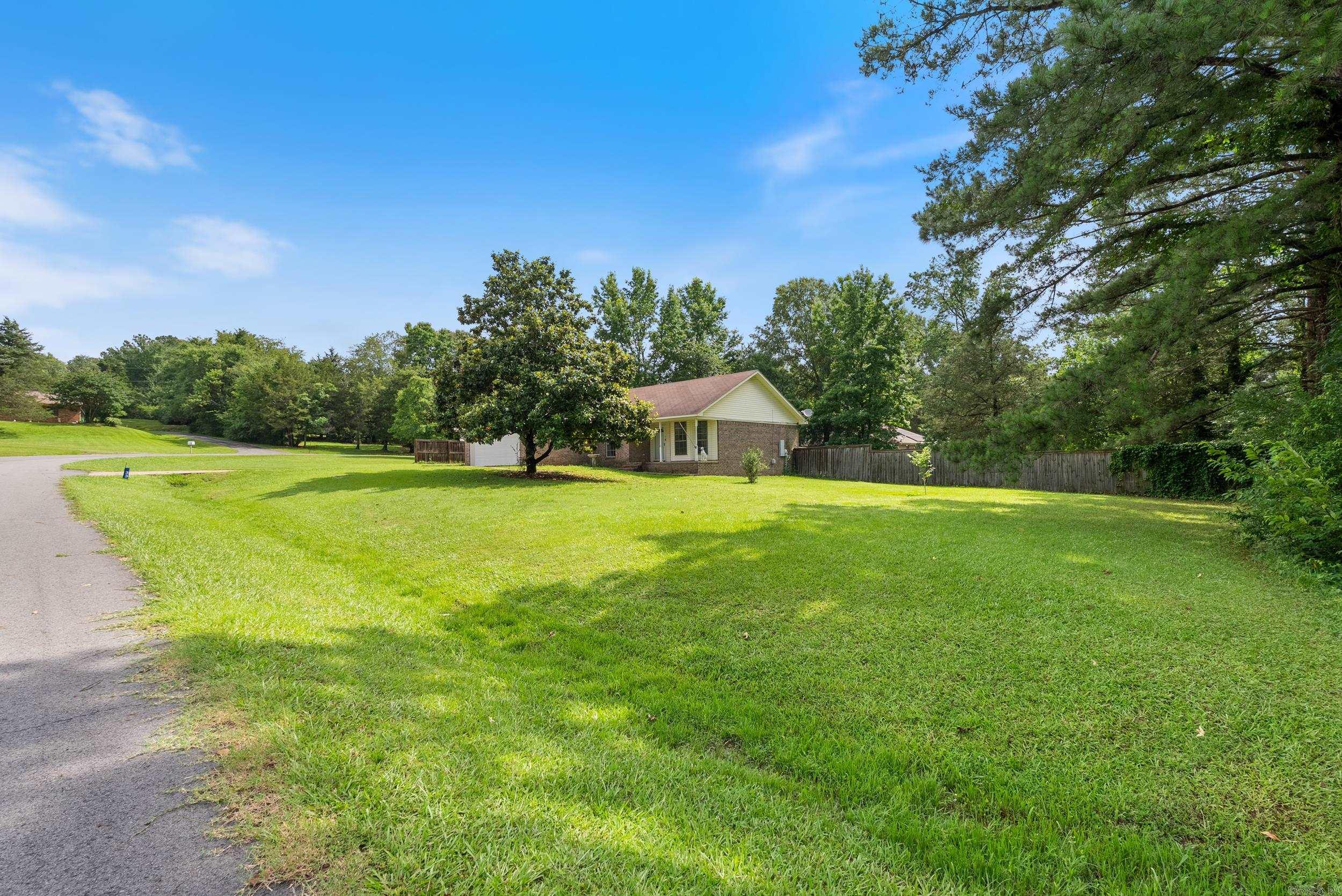 33 Valley Ridge  Conway, AR