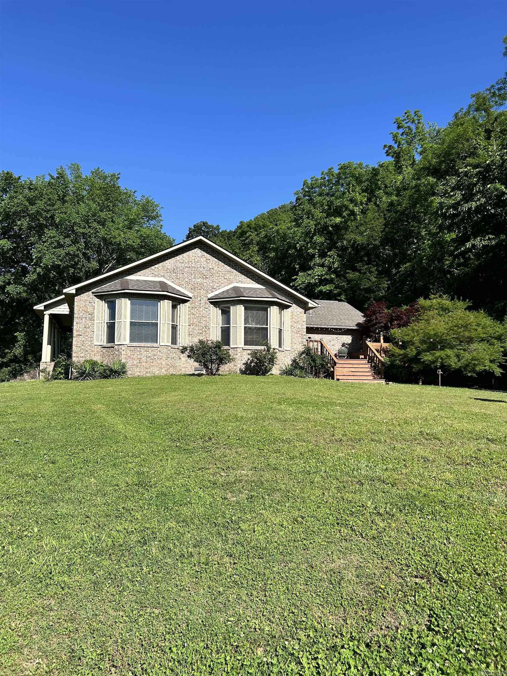 17416 HWY 9  Mountain View, AR