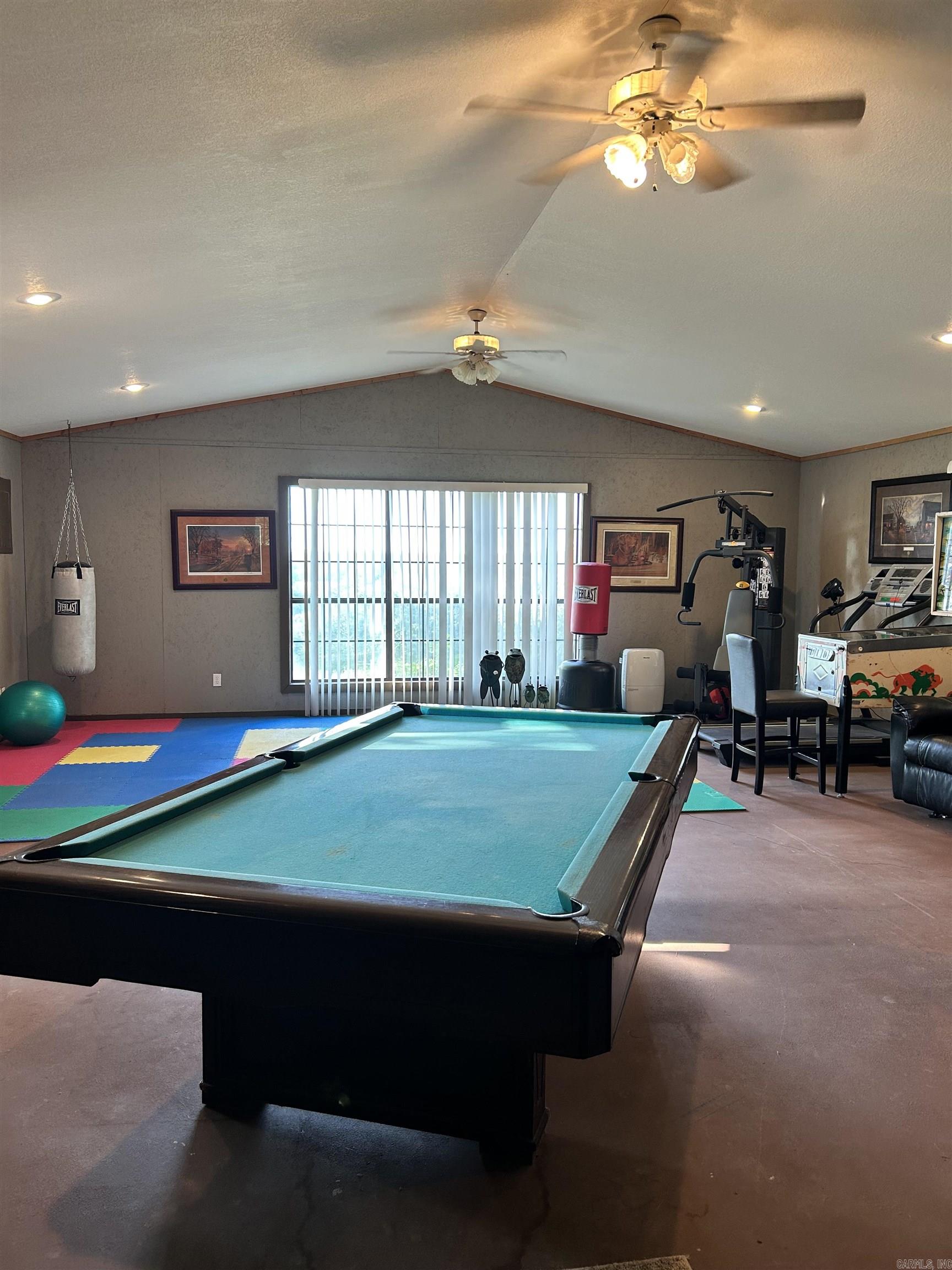 17416 HWY 9  Mountain View, AR