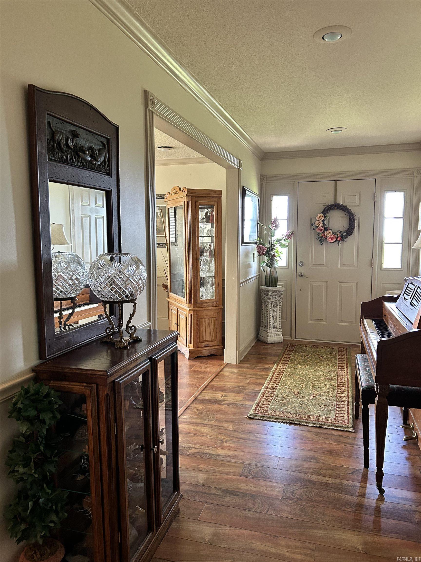 17416 HWY 9  Mountain View, AR