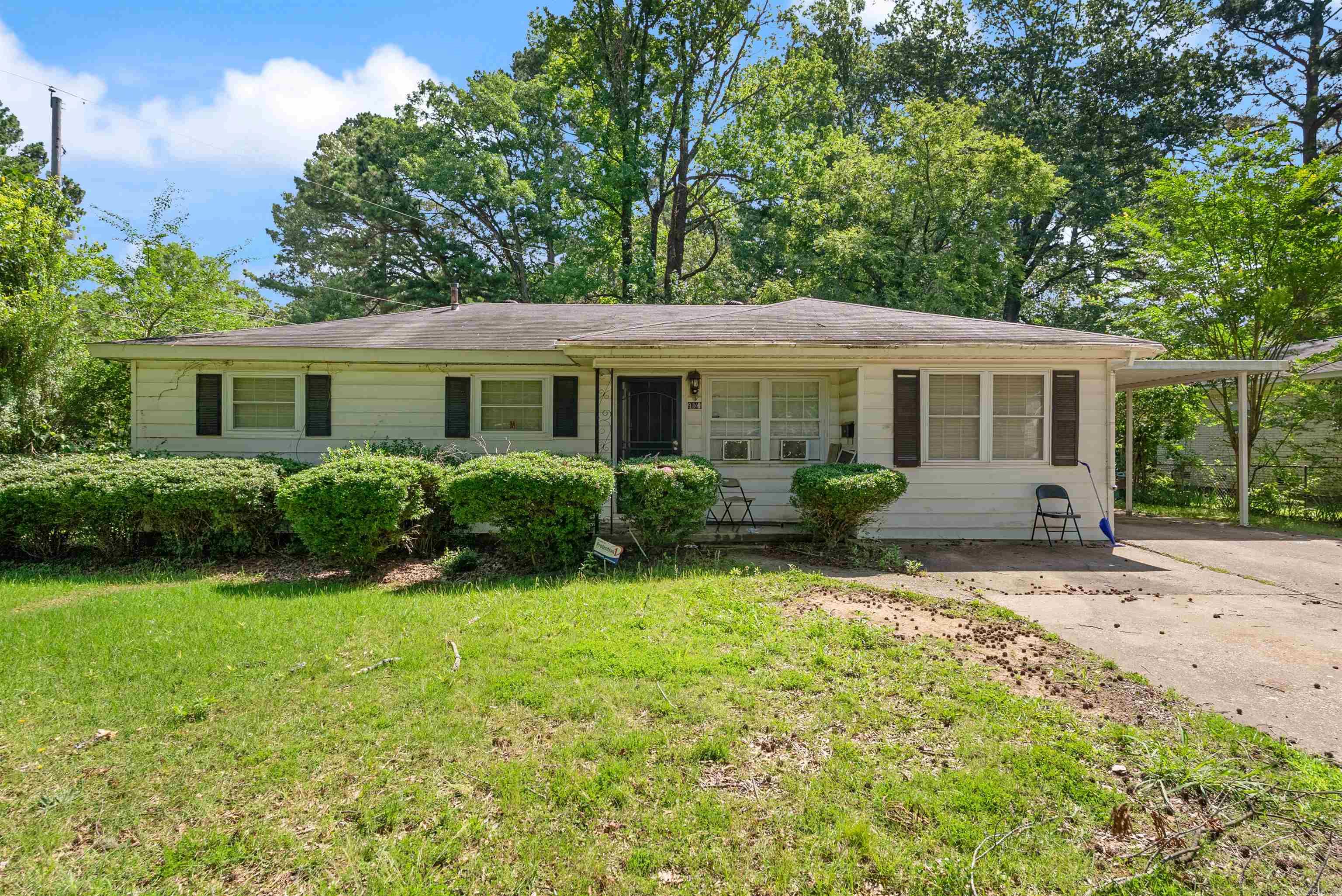 9111 Oak Grove Ln  Little Rock, AR