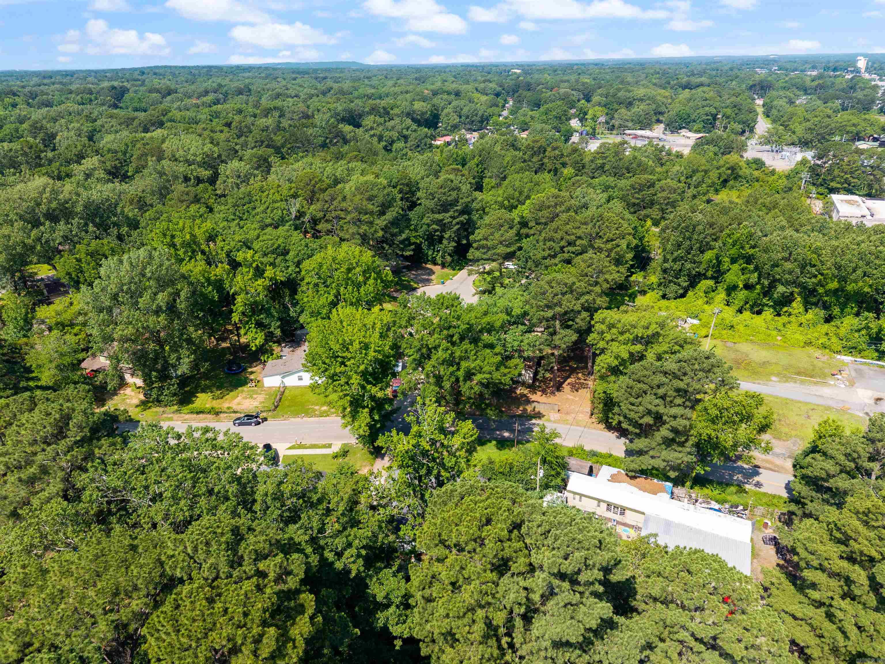 9111 Oak Grove Ln  Little Rock, AR