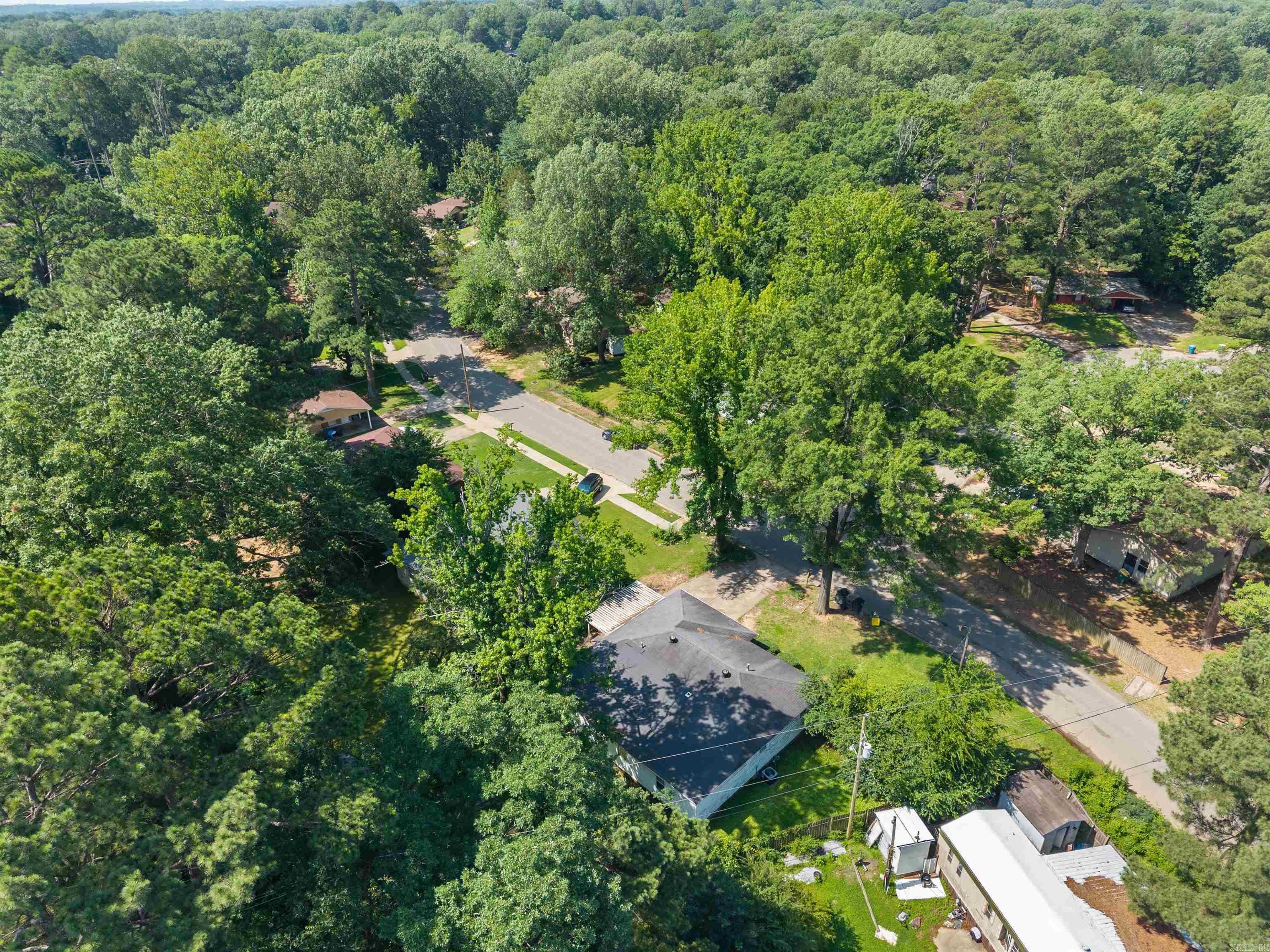 9111 Oak Grove Ln  Little Rock, AR