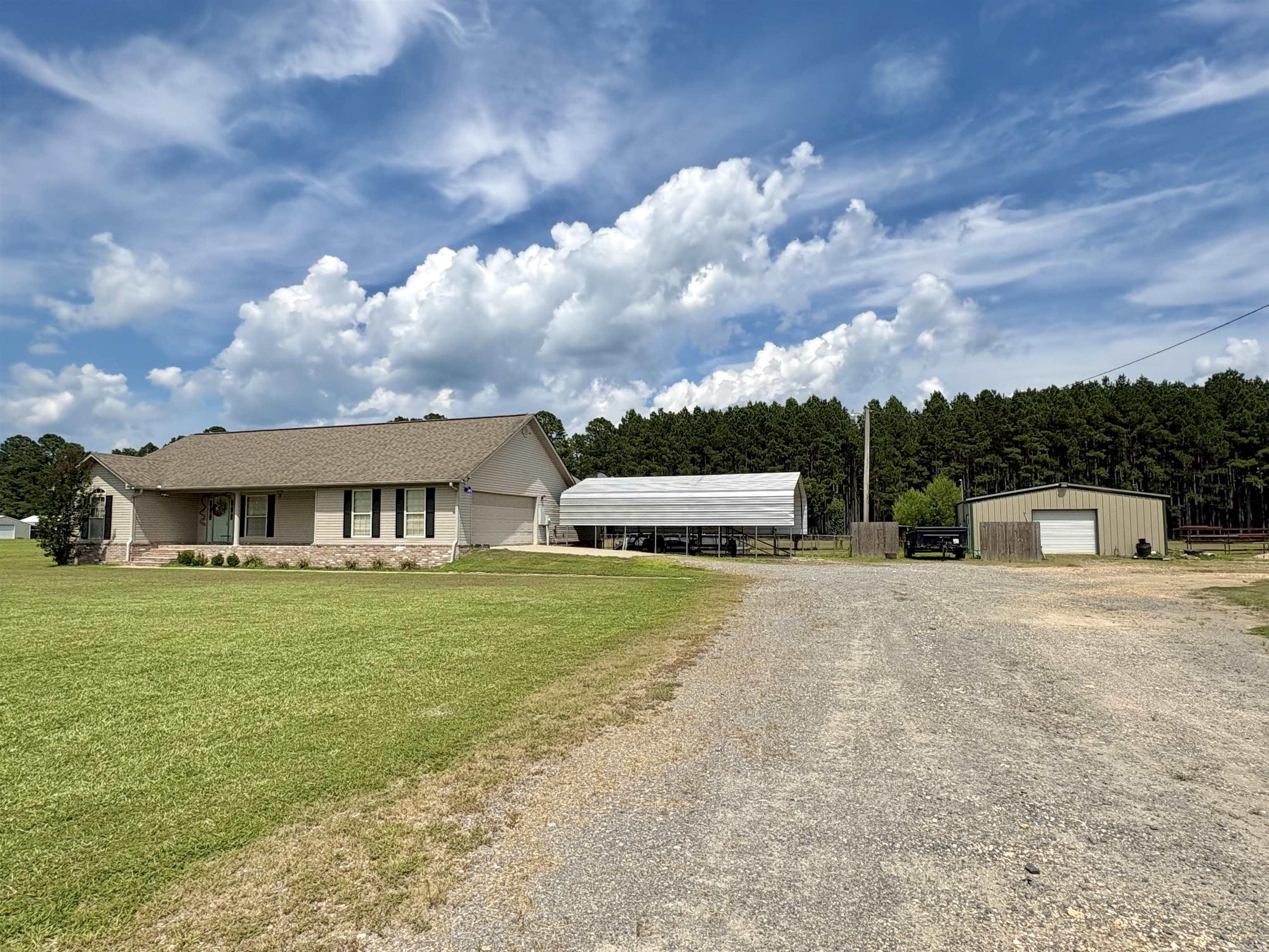 110 County Rd 7488  Sheridan, AR