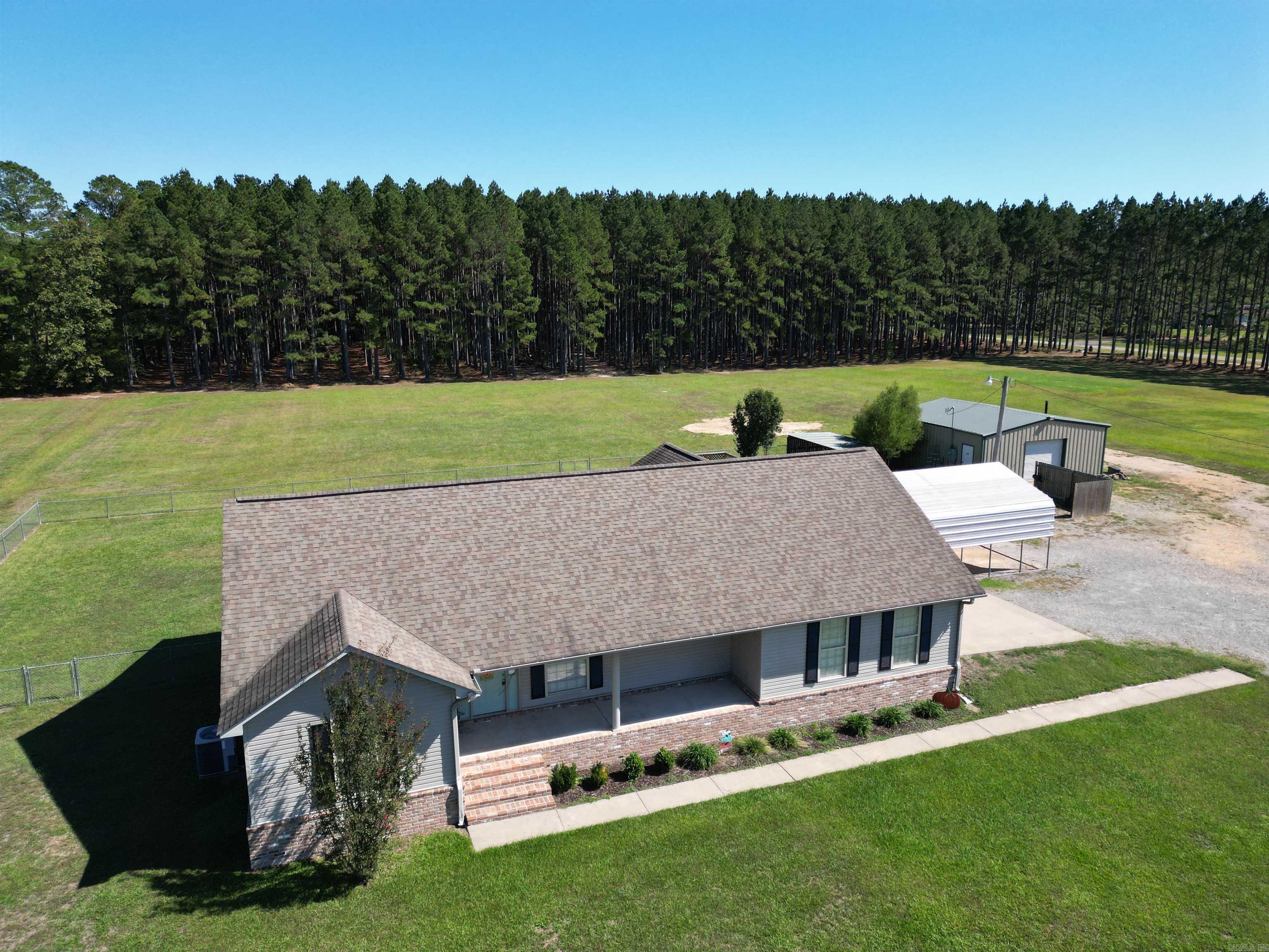 110 County Rd 7488  Sheridan, AR