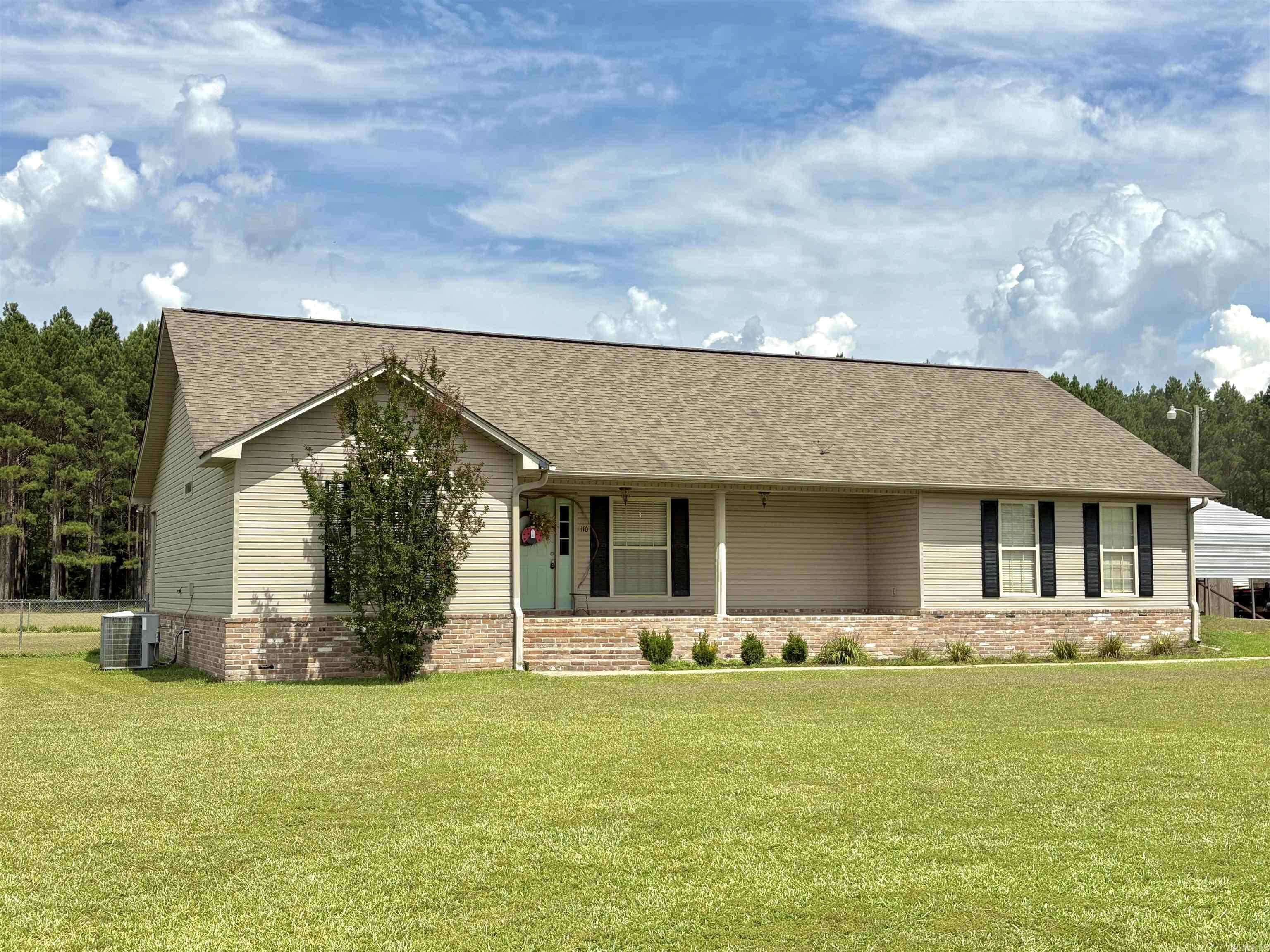 110 County Rd 7488  Sheridan, AR