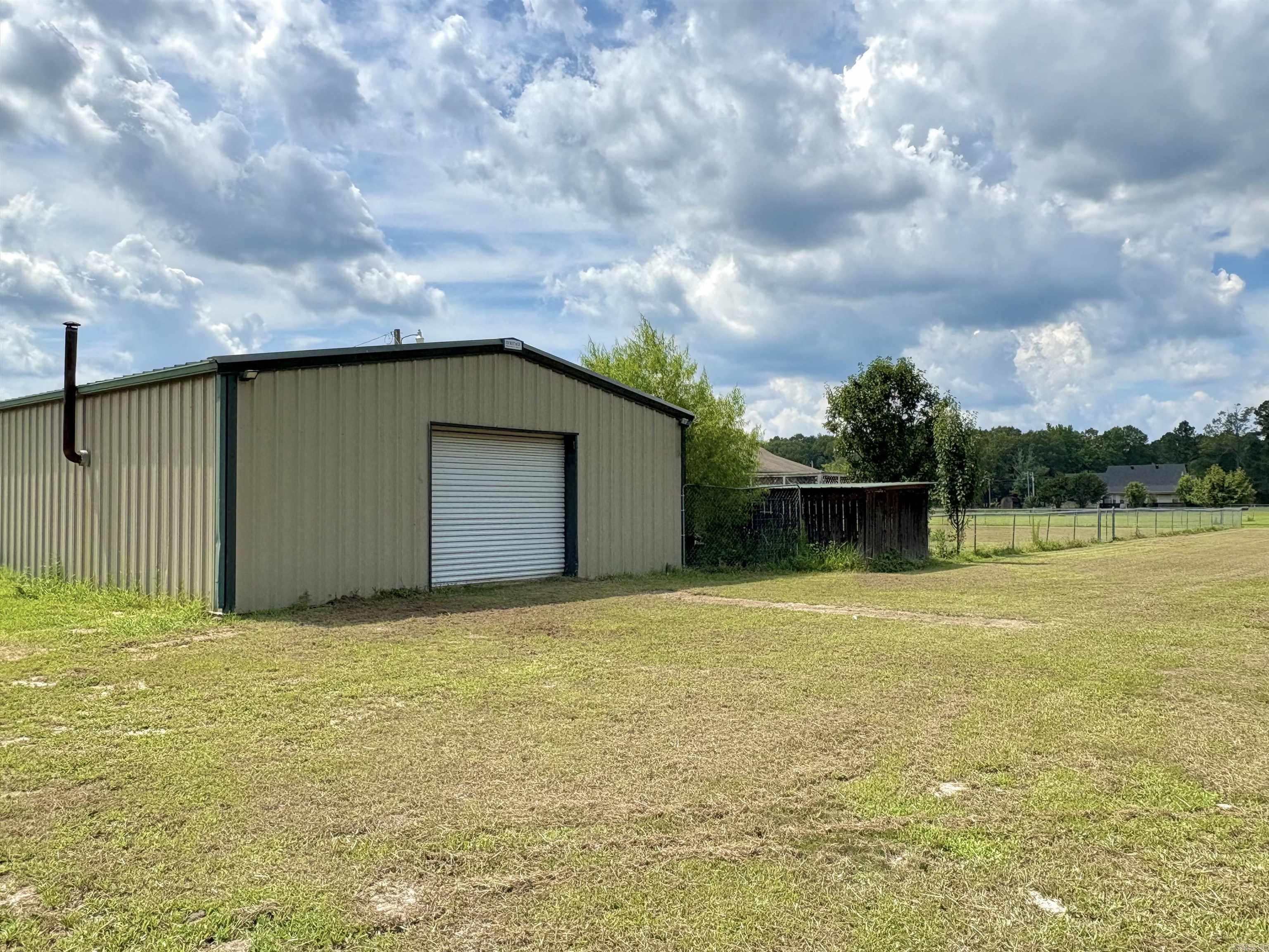110 County Rd 7488  Sheridan, AR