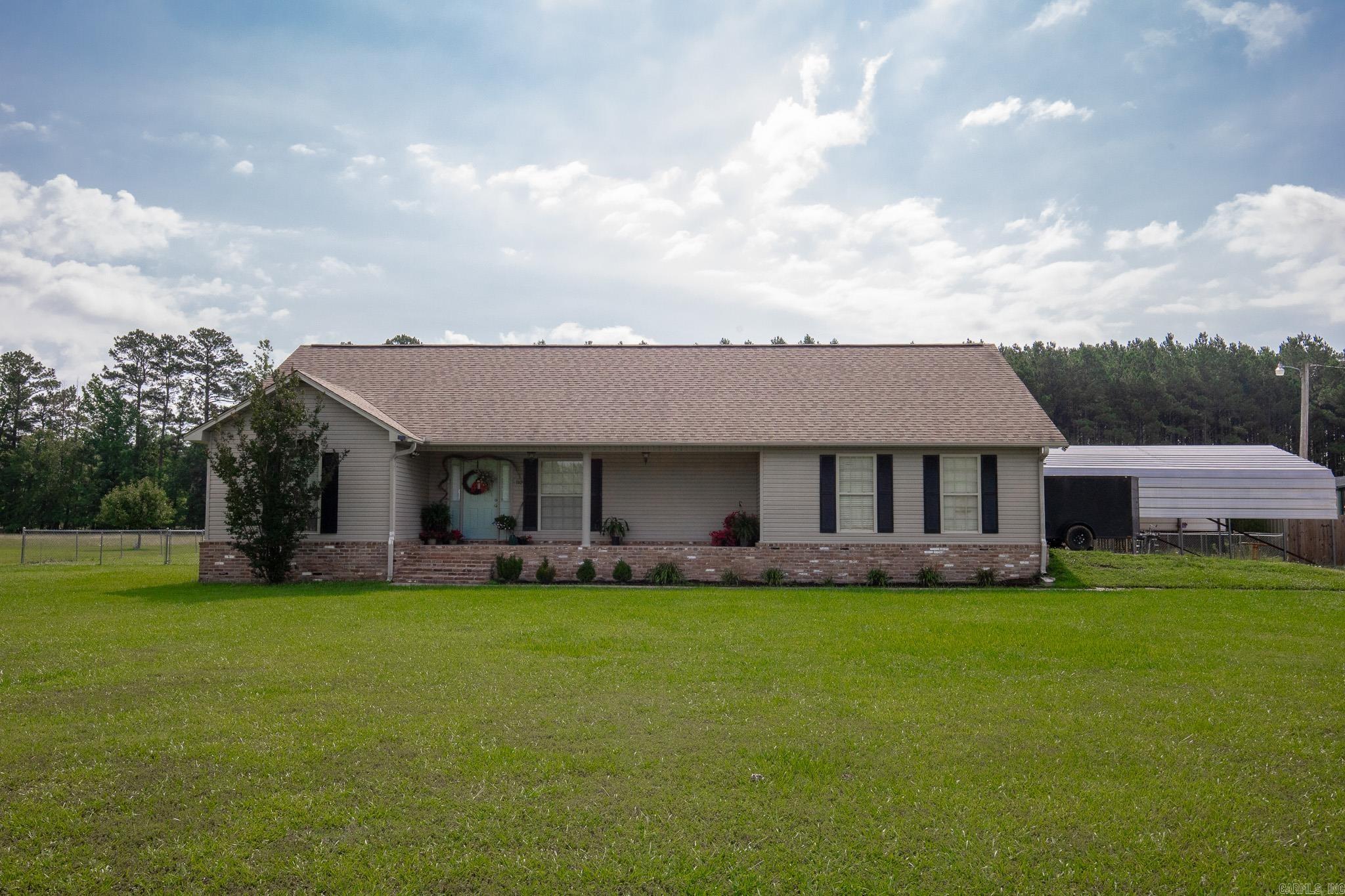 110 County Rd 7488  Sheridan, AR