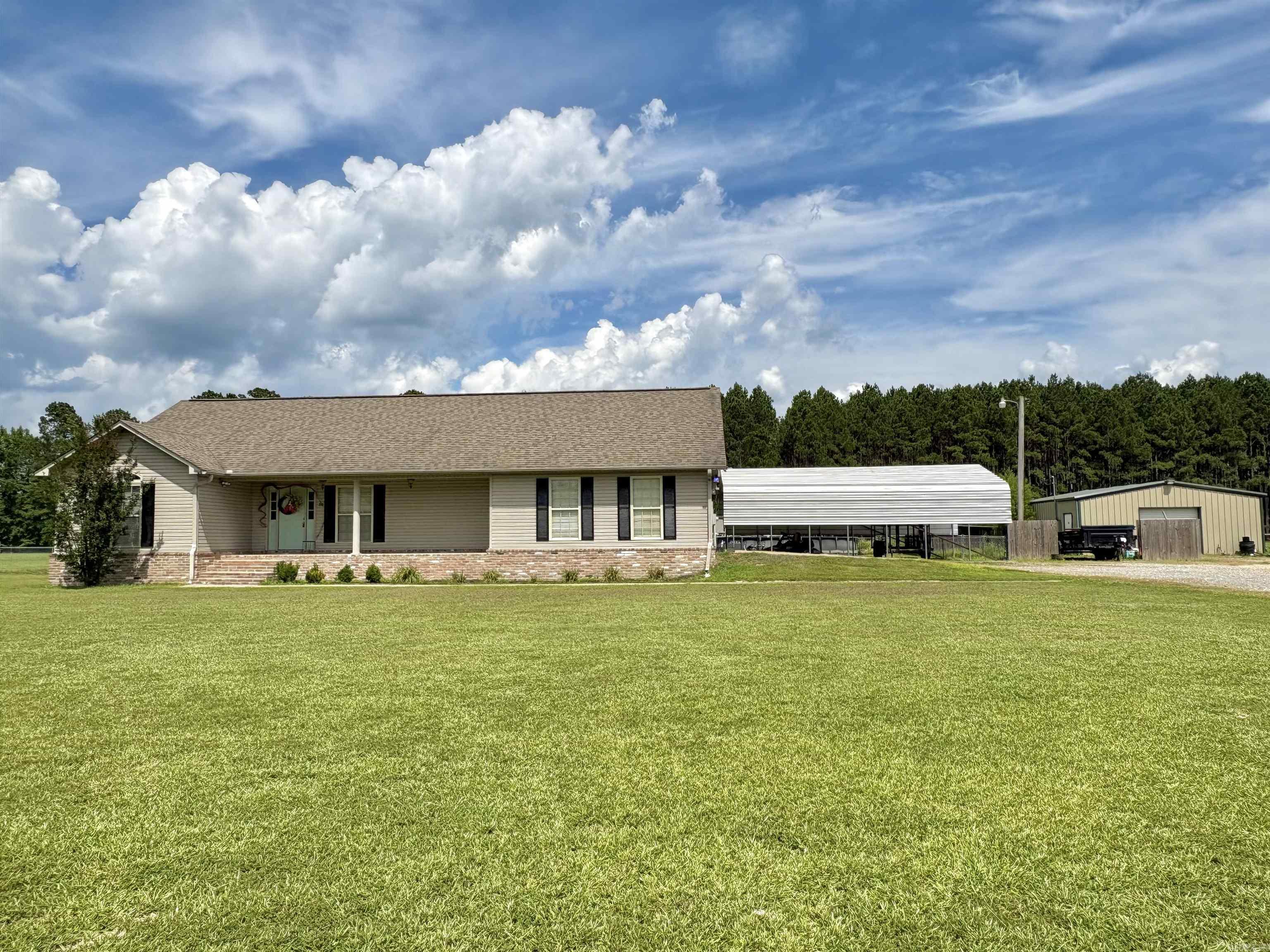 110 County Rd 7488  Sheridan, AR