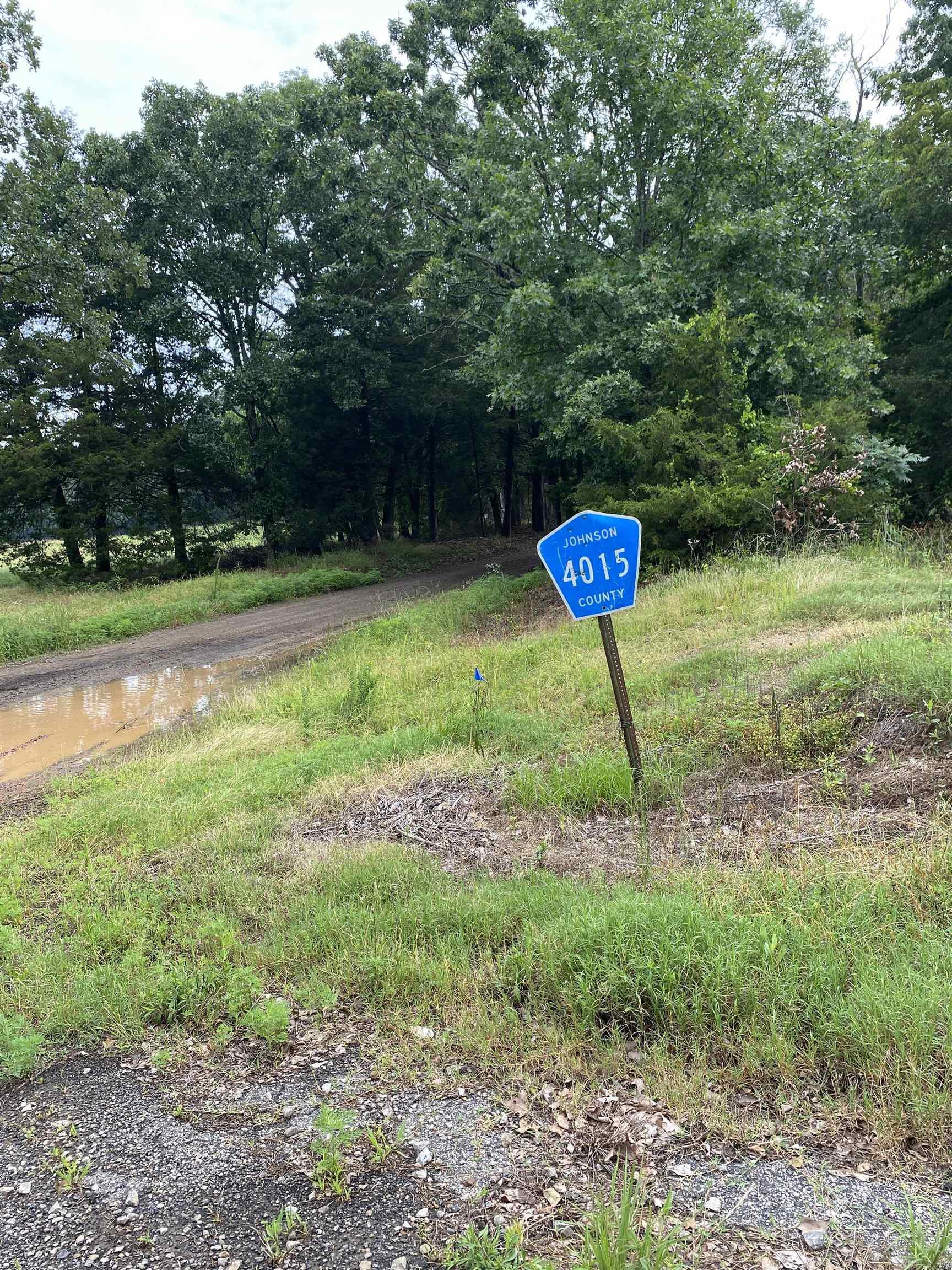 1296 County Road 4015  Ozark, AR