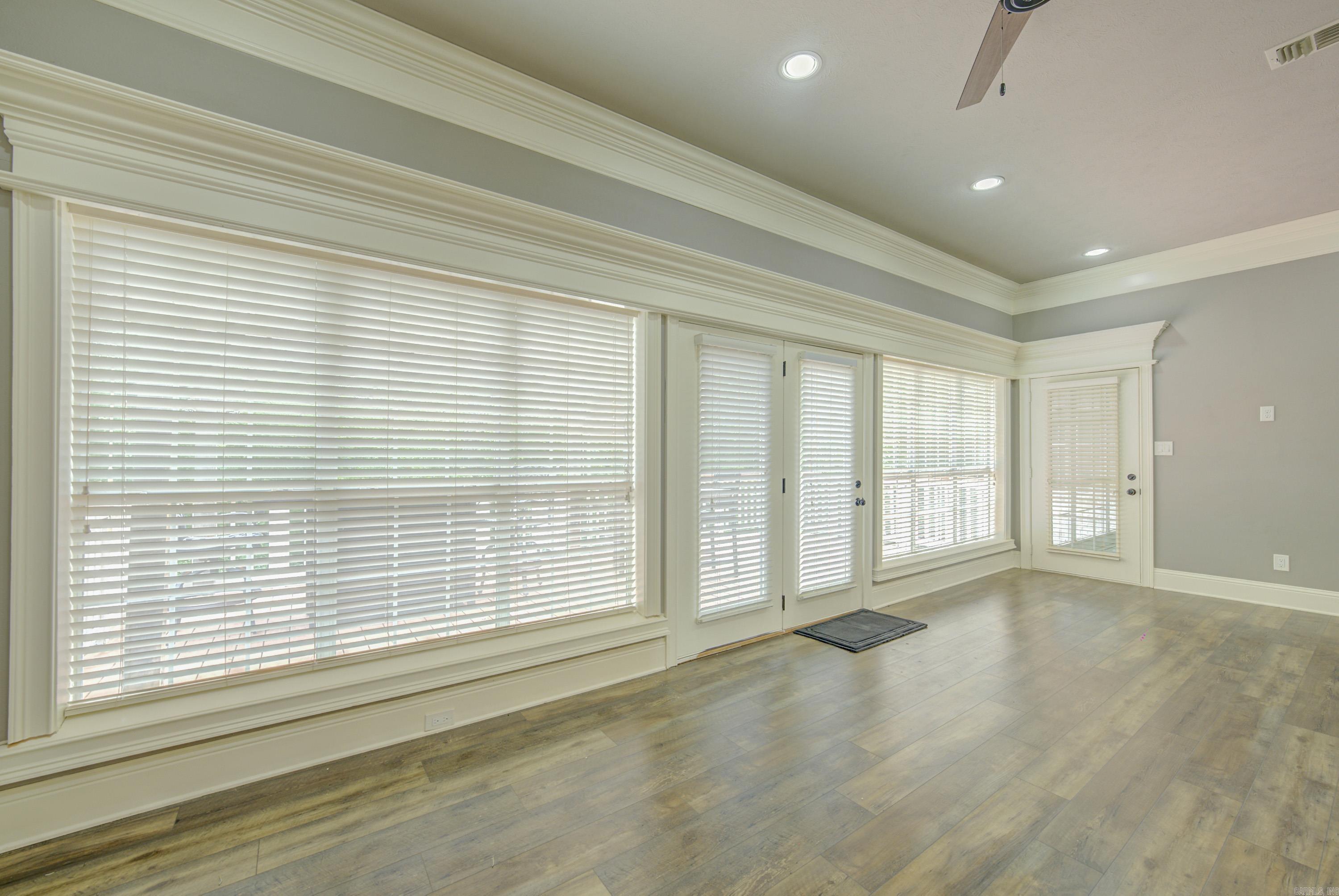 3910 Water Oak  Texarkana, AR