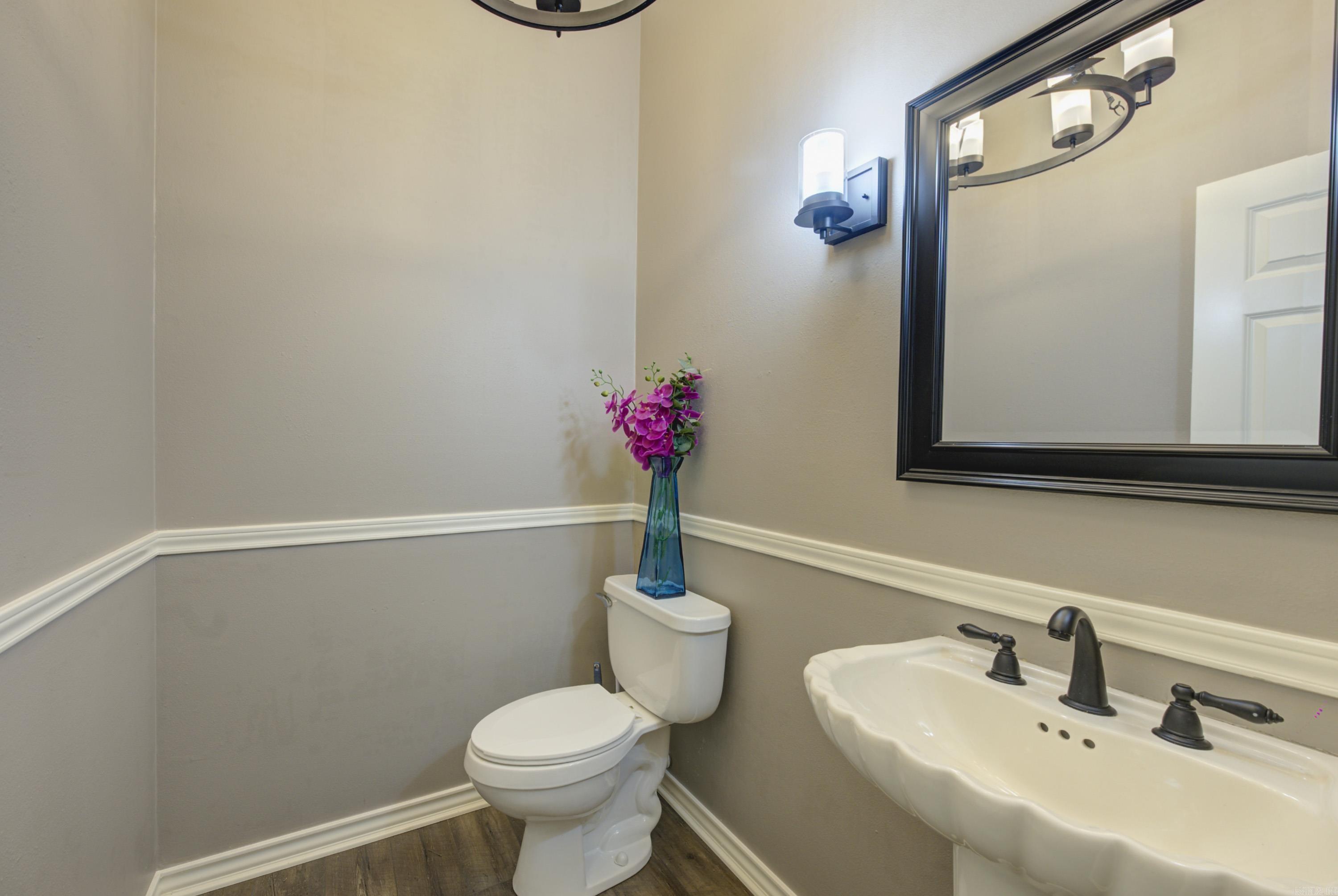 3910 Water Oak  Texarkana, AR