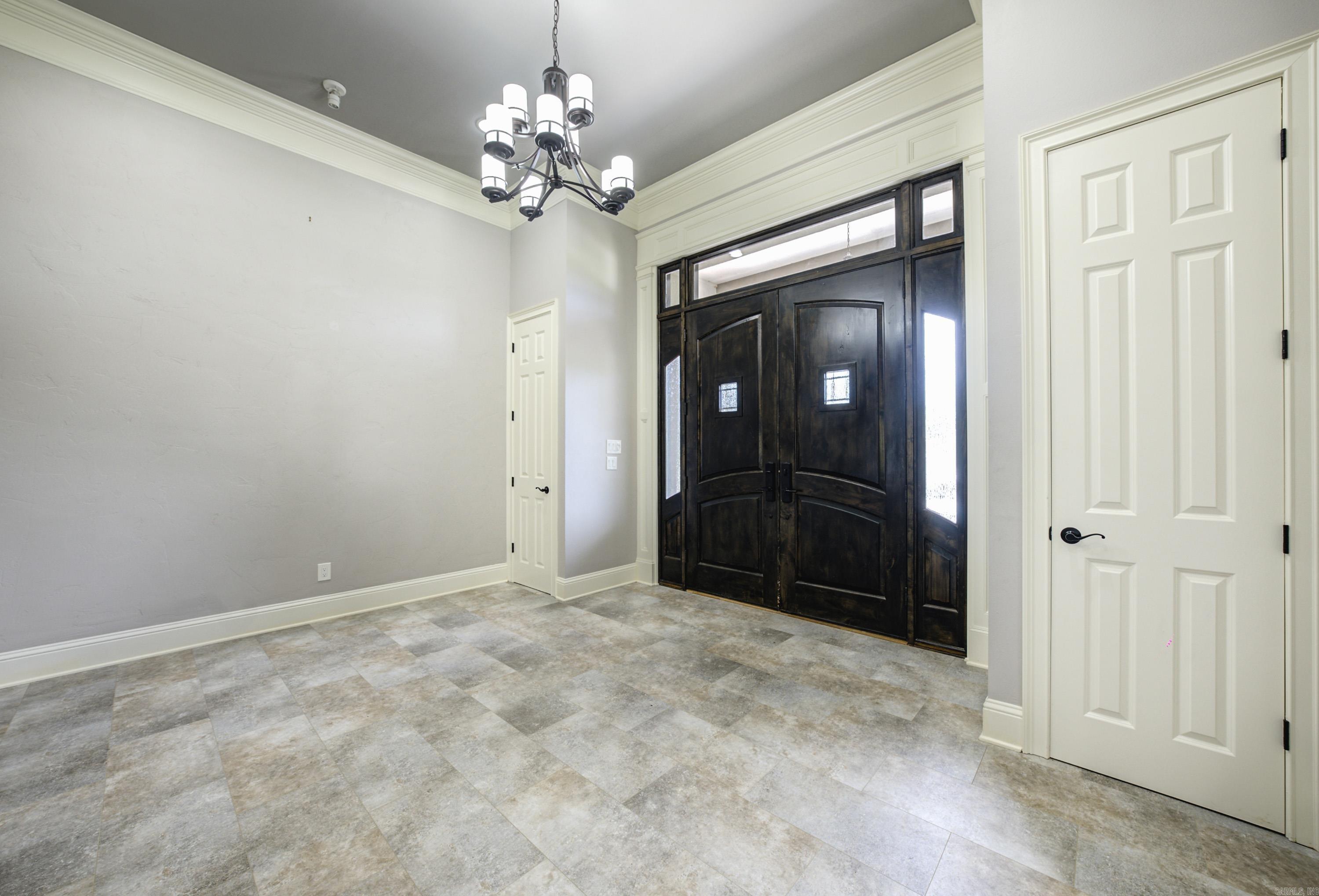 3910 Water Oak  Texarkana, AR