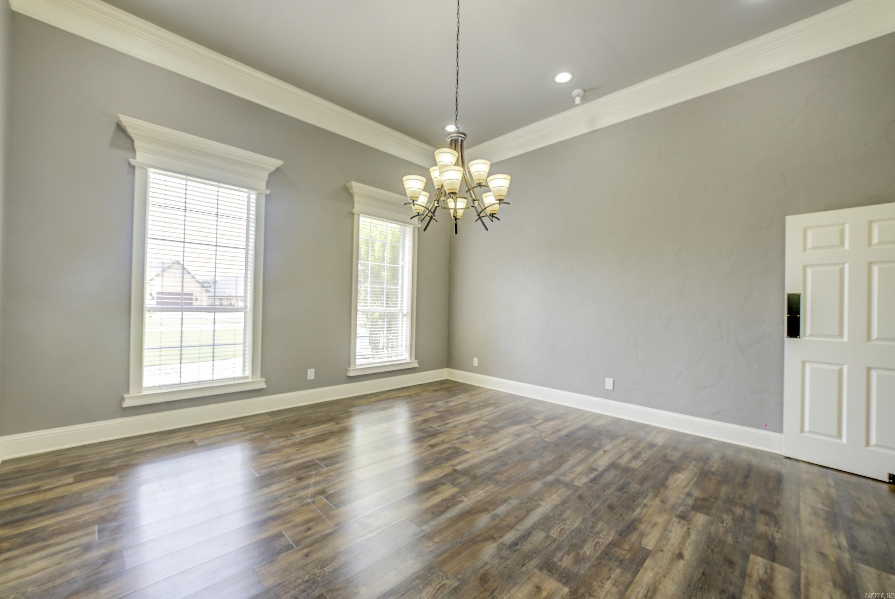 3910 Water Oak  Texarkana, AR