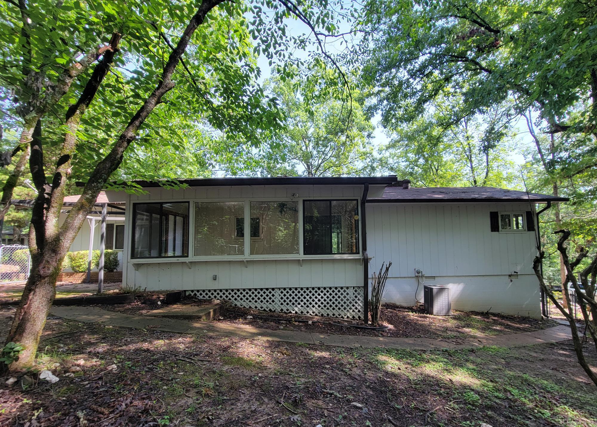 1 Sierra  Hot Springs Village, AR