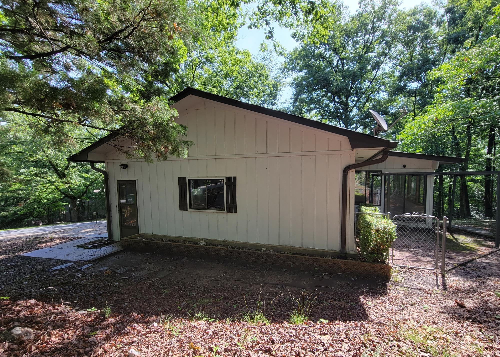 1 Sierra  Hot Springs Village, AR
