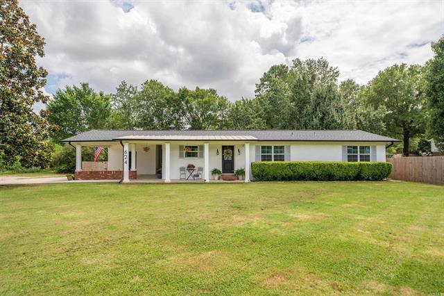 624  Ridgeway  Hot Springs, AR