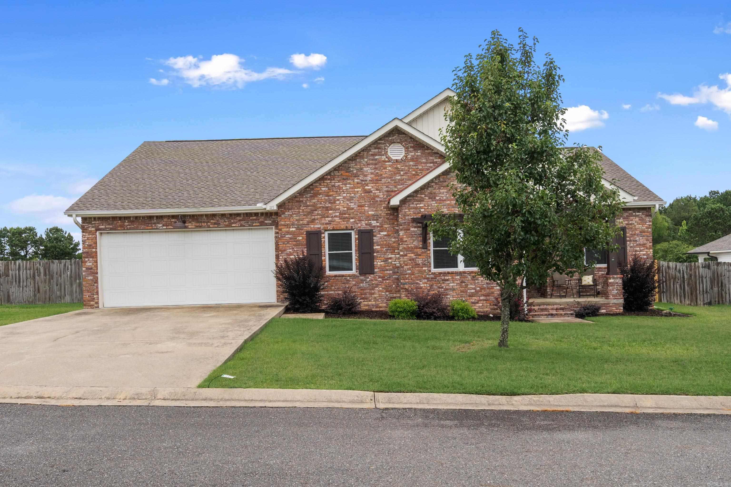 115 Gatehills Pl  Hot Springs, AR