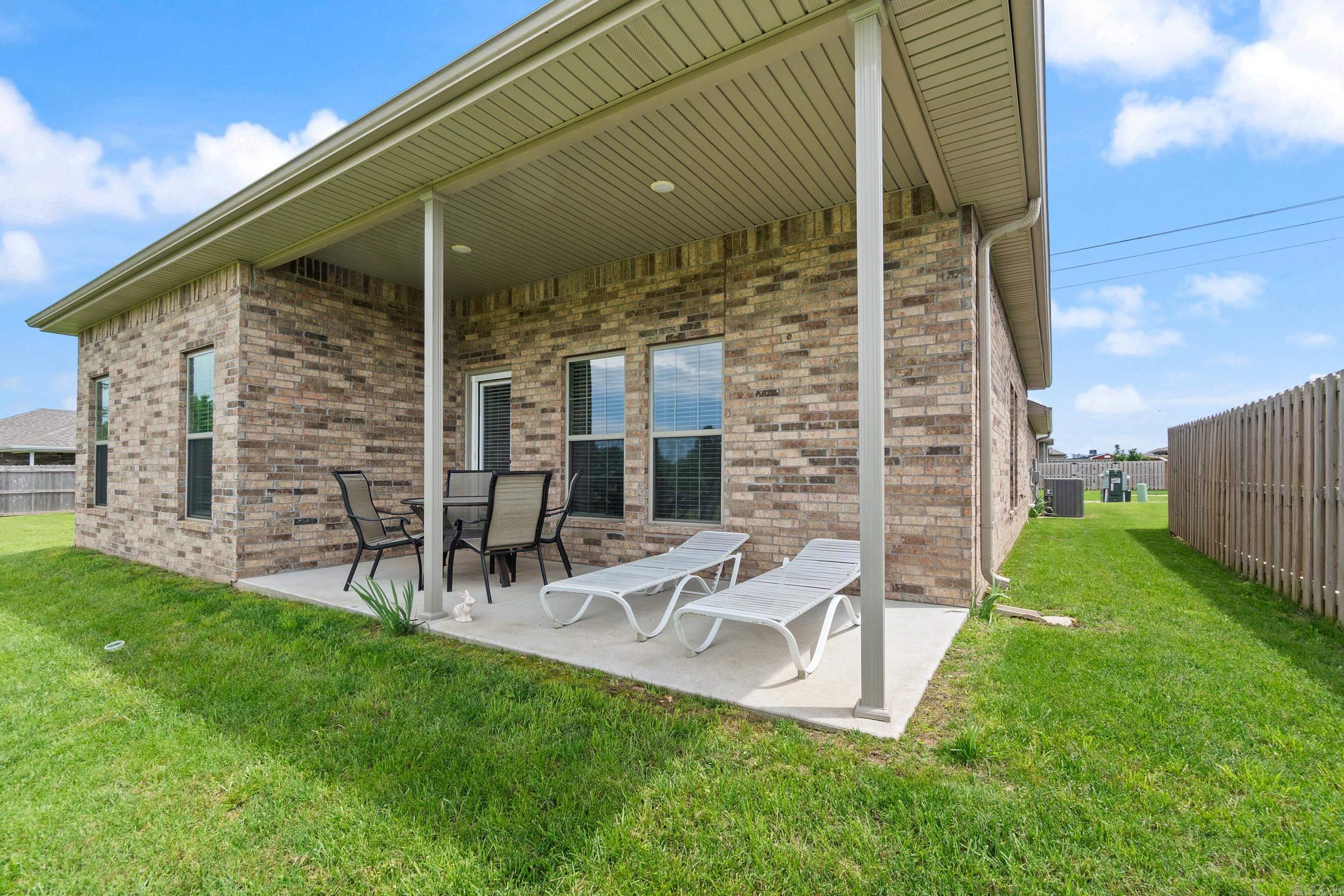 526 NW 62nd Avenue  Bentonville, AR