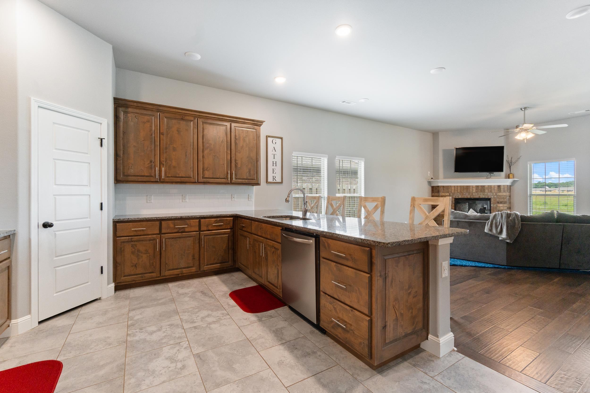 526 NW 62nd Avenue  Bentonville, AR